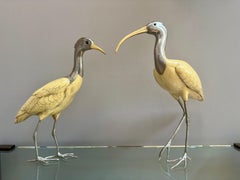 Une paire de sculptures d'ibis réalisées par Elli Malevolti
