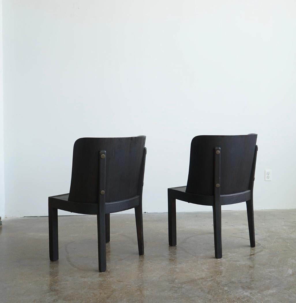 Paire d'importantes chaises « Lovo » d'Axel Einar Hjorth Bon état - En vente à Long Island City, NY