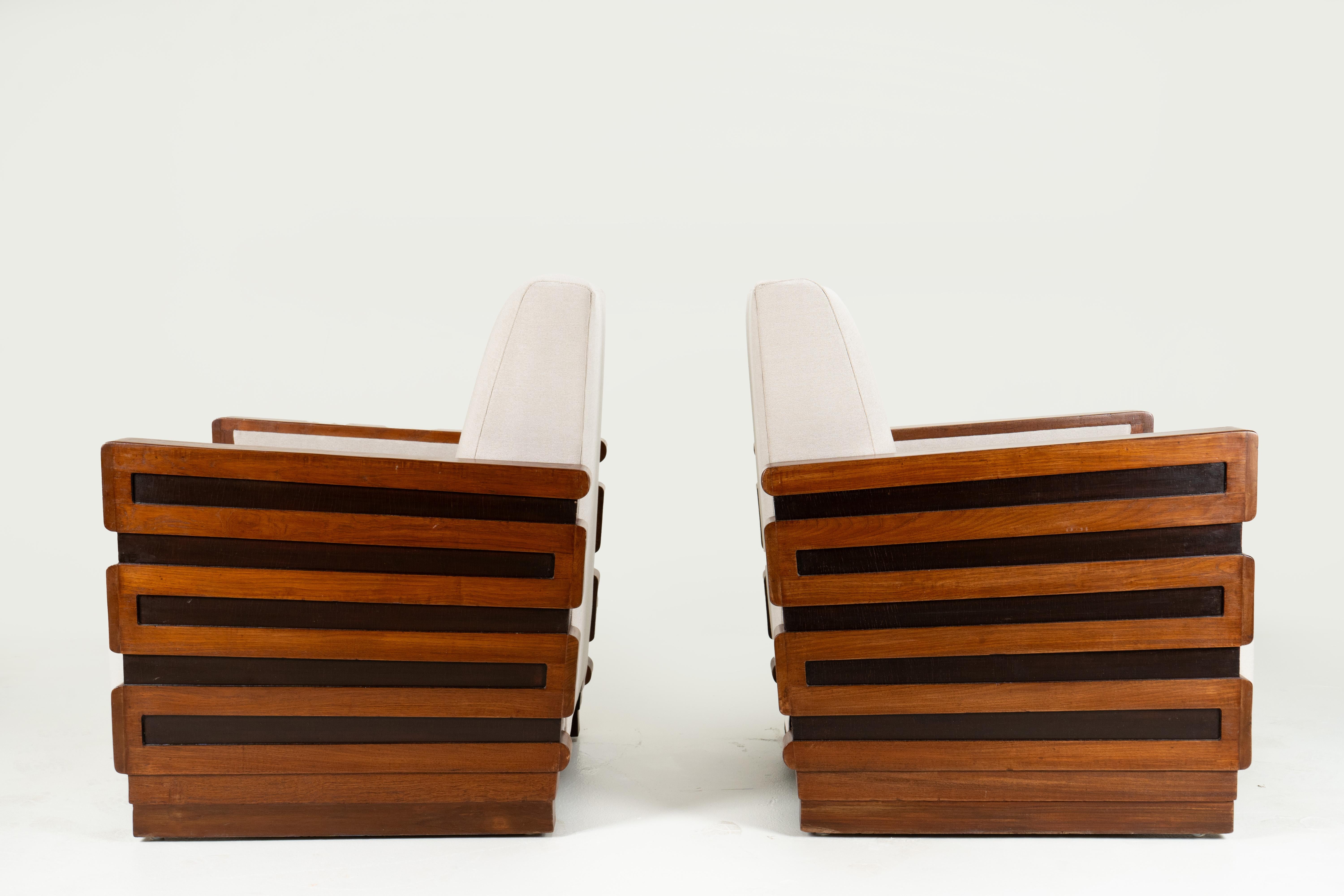 20ième siècle Paire de chaises indiennes Art déco avec cadre Zig Zag en vente