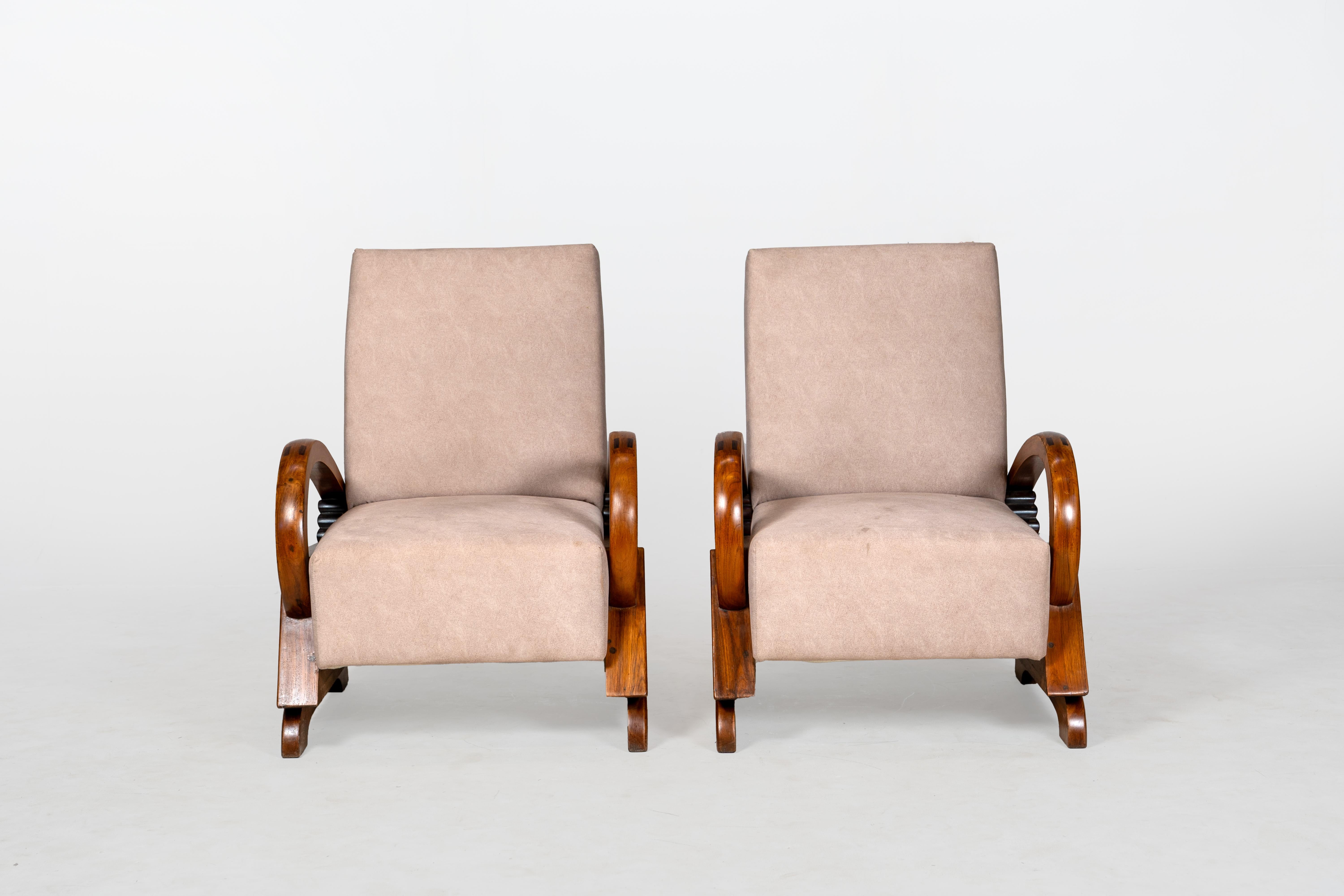 Pareja de sillones indios Art Decó en Bueno estado para la venta en Chicago, IL