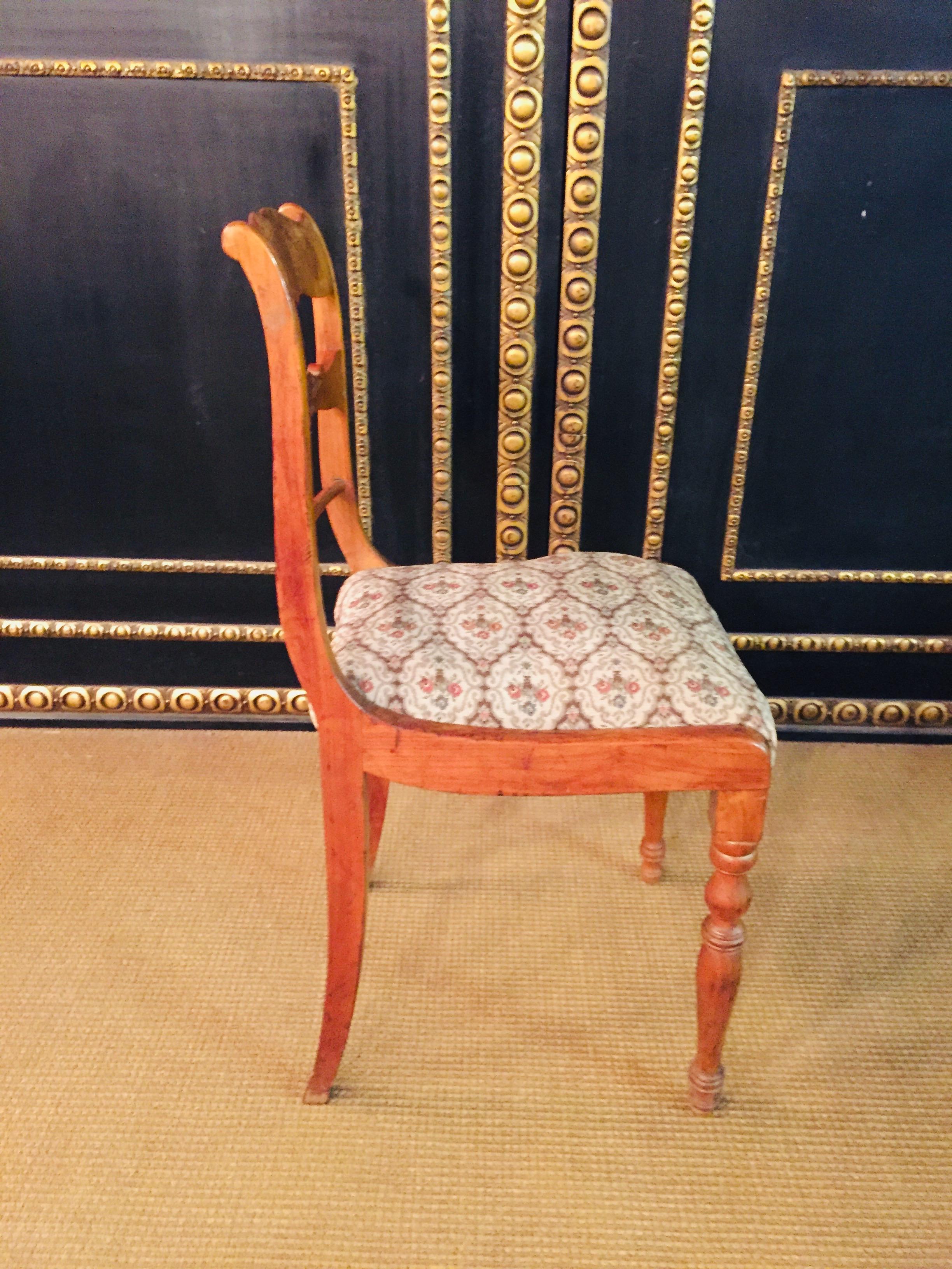 Pair of two Interesting antique Biedermeier Chairs circa 1840 cherry veneer For Sale 4