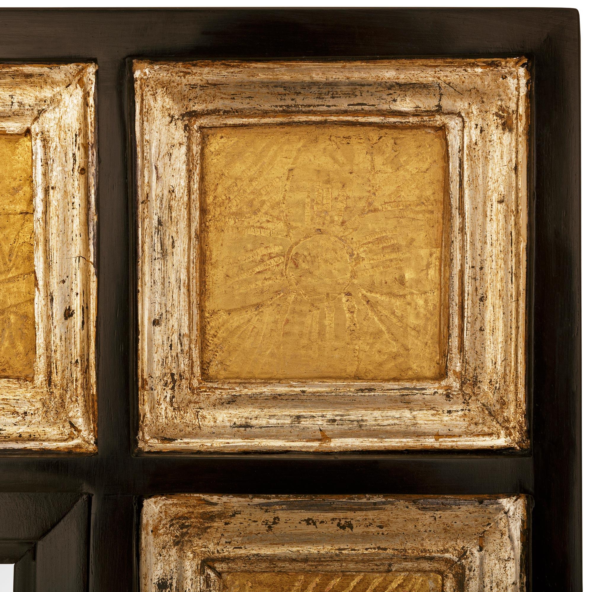 XVIIIe siècle et antérieur Paire de miroirs baroques italiens du 18ème siècle en bois fruitier, or blanc et bois doré en vente