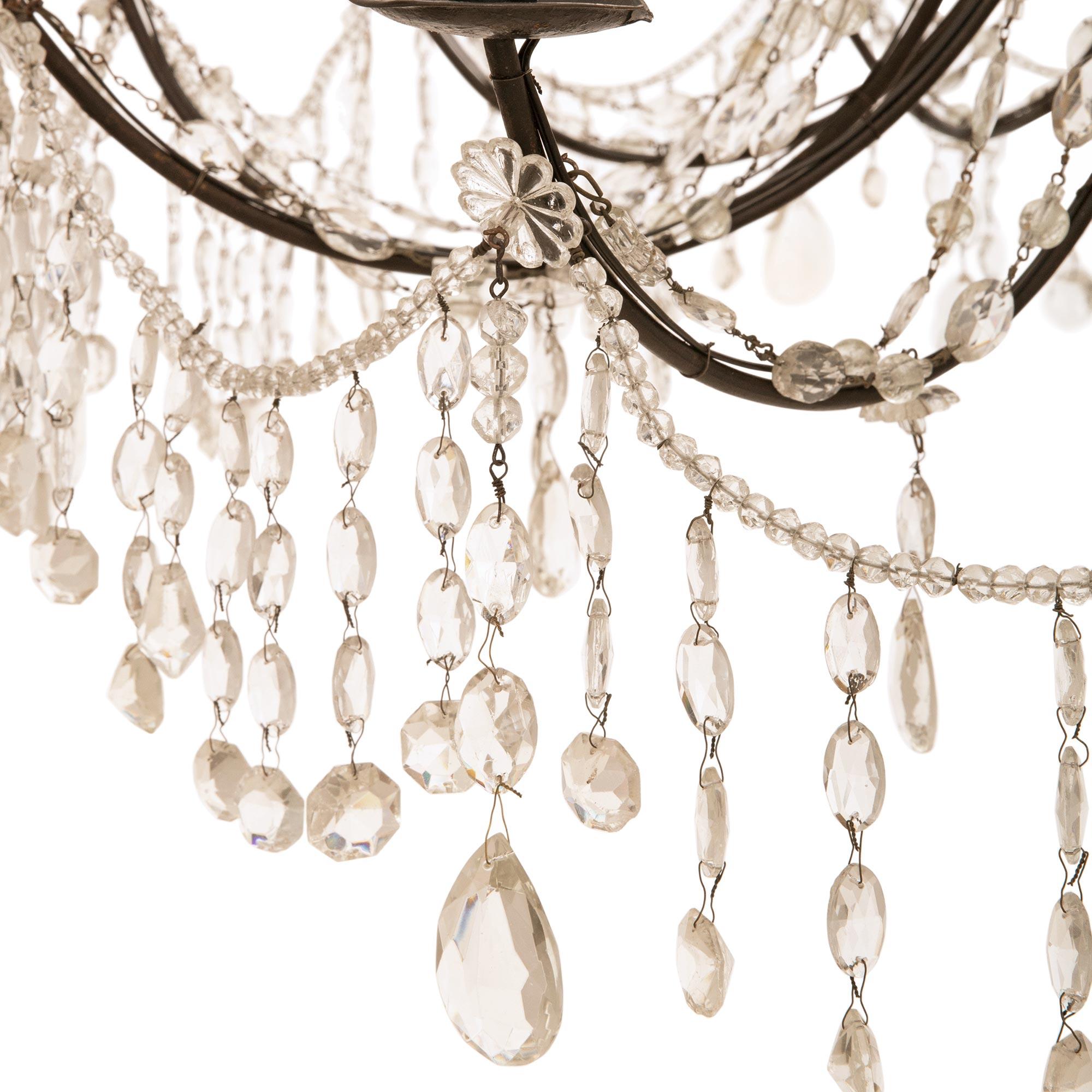 A pair of Italian 18th century Genovese st Giltwood Glass Crystal chandeliers For Sale 2