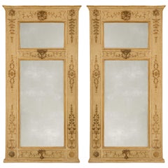 Ein Paar italienische Spiegel aus der Louis XVI-Periode aus patiniertem Holz und Mekka des 18.