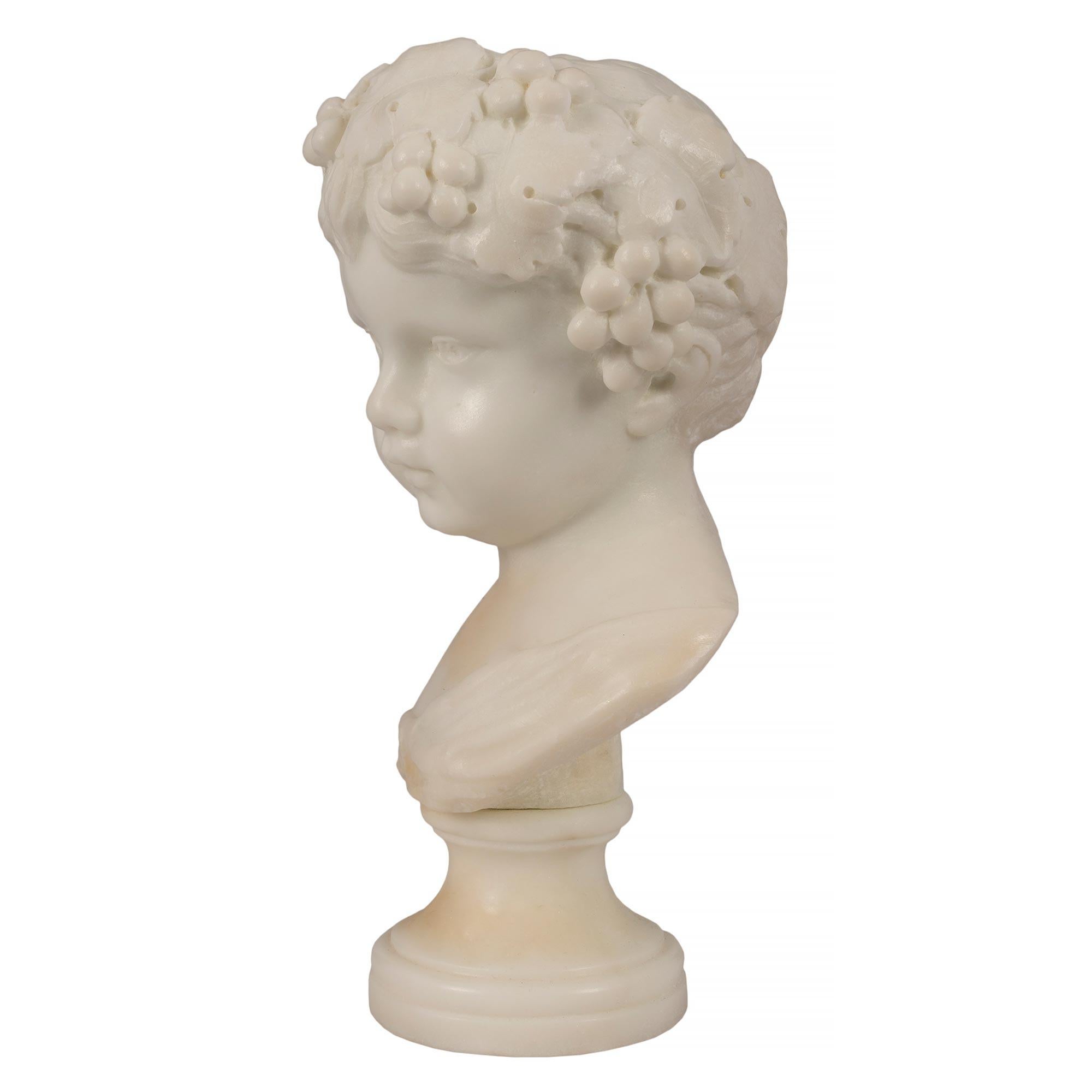 Pair of Italian 19th Century White Carrara Marble Bust of Young Bacchus For Sale 1