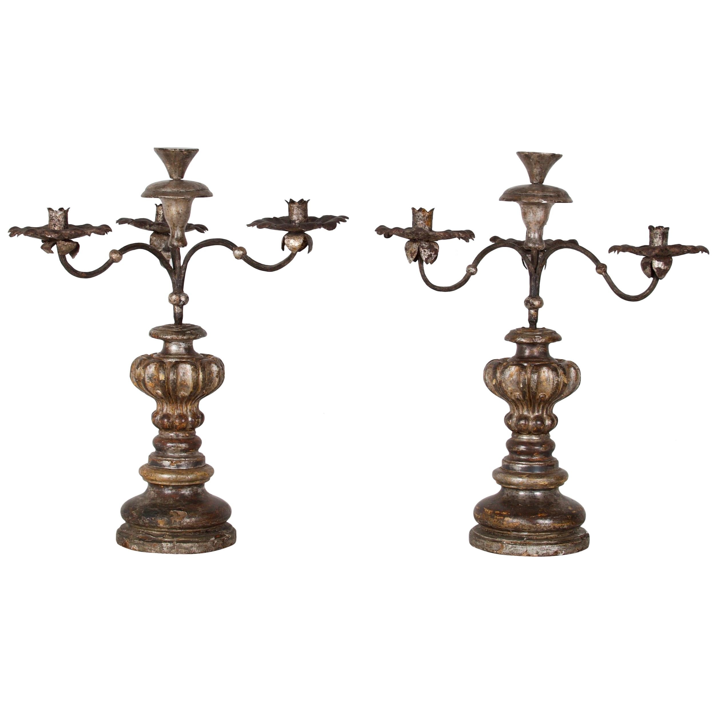 Paire de bâtons de piquet de style baroque italien en argent doré