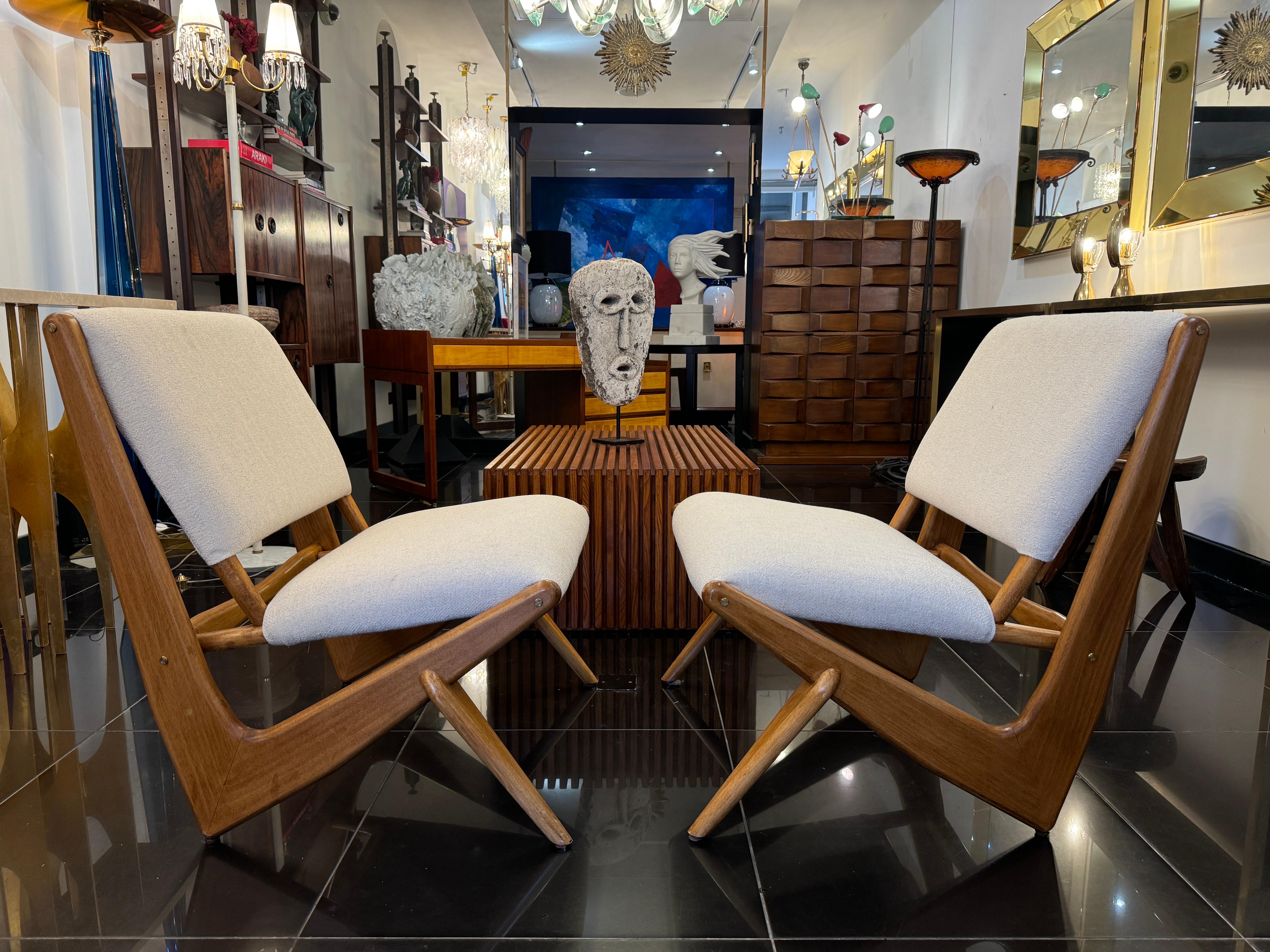 Mid-20th Century A pair of Italian boomerang side chairs