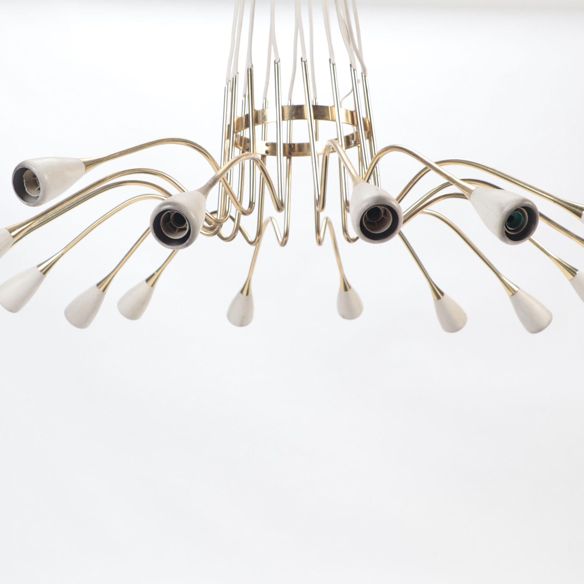 Pair of Italian Brass and Spun Aluminum 16 Arms Chandeliers, circa 1950 For Sale 1