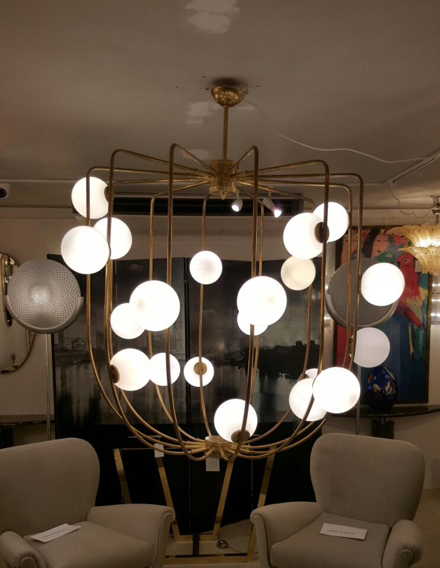 Italian  Chandelier Modernist Design Brass and Glass, circa 1970 In Good Condition For Sale In London, GB