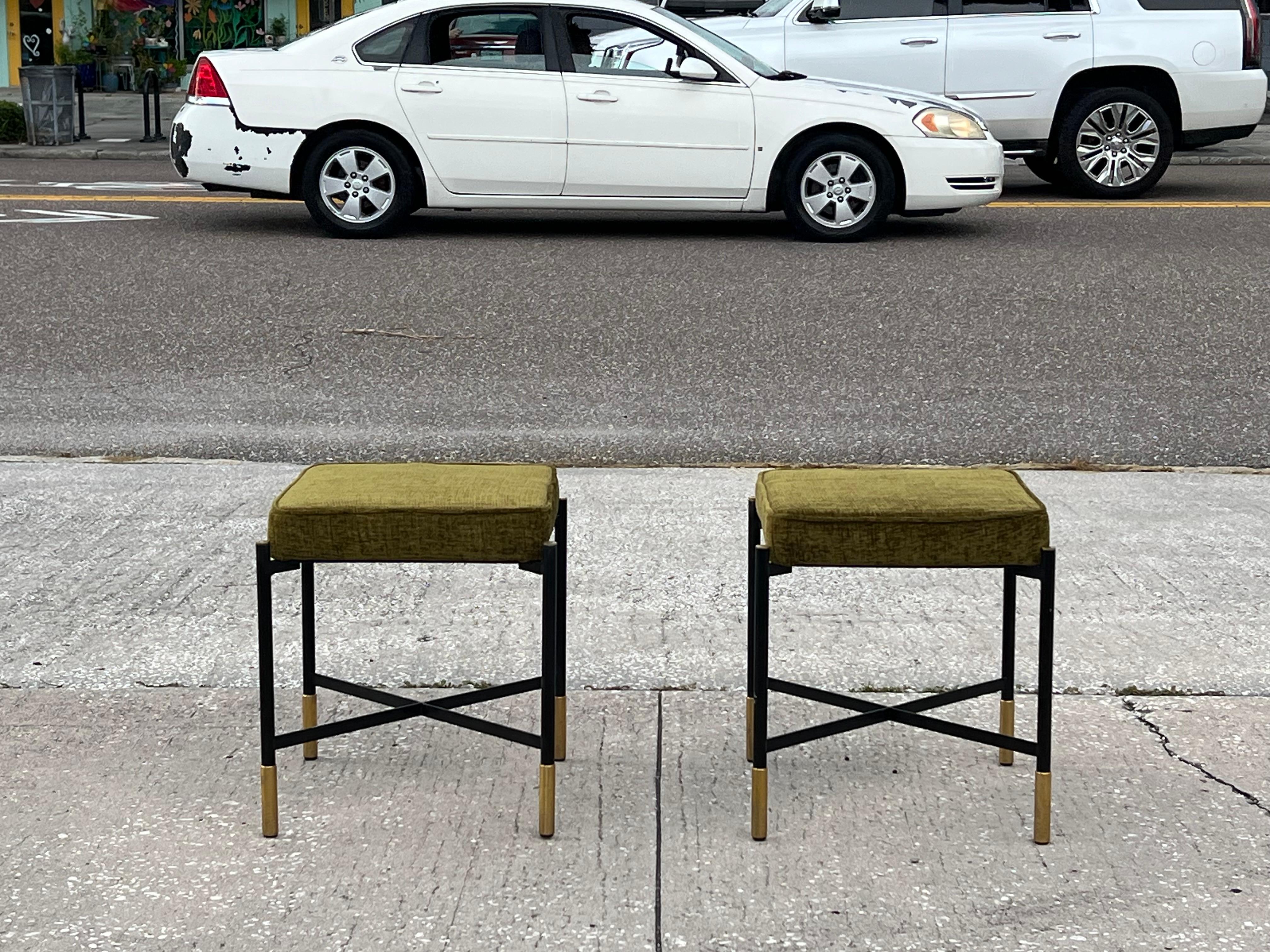 A Pair Of Italian Designer Stools Brass And Steel Elegant  Post Modern For Sale 8