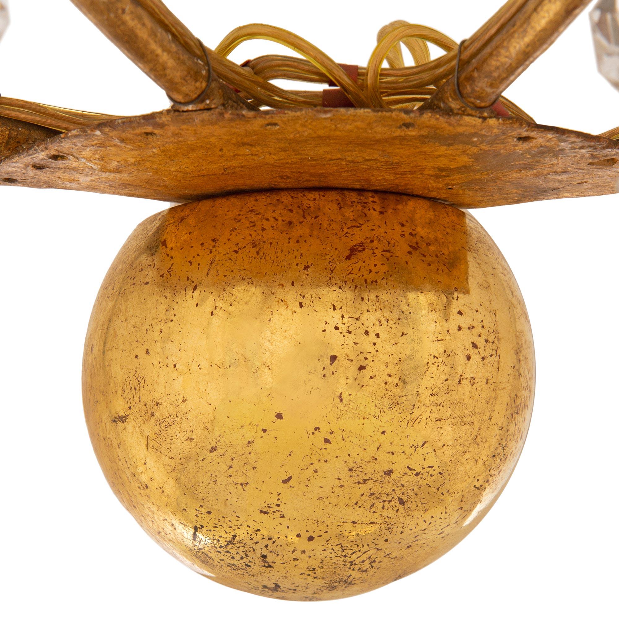Zwei italienische Wandleuchter aus Giltwood und vergoldetem Metall, Louis XVI, frühes 19. (19. Jahrhundert) im Angebot