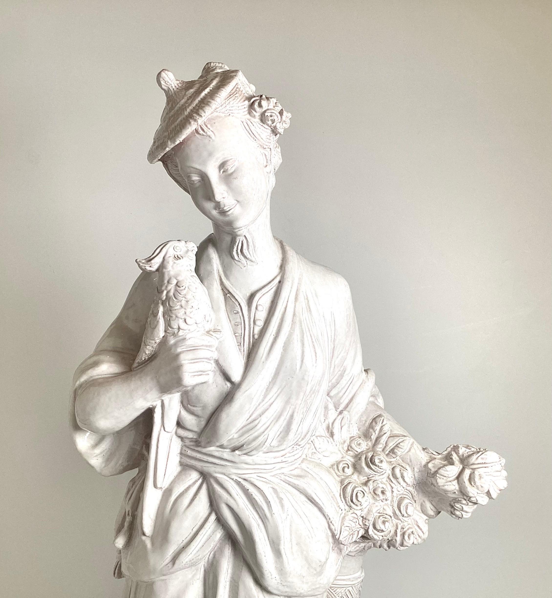 A Pair of Italian Faience Chinoiserie Figures, Mid 20th Century In Good Condition For Sale In Lambertville, NJ