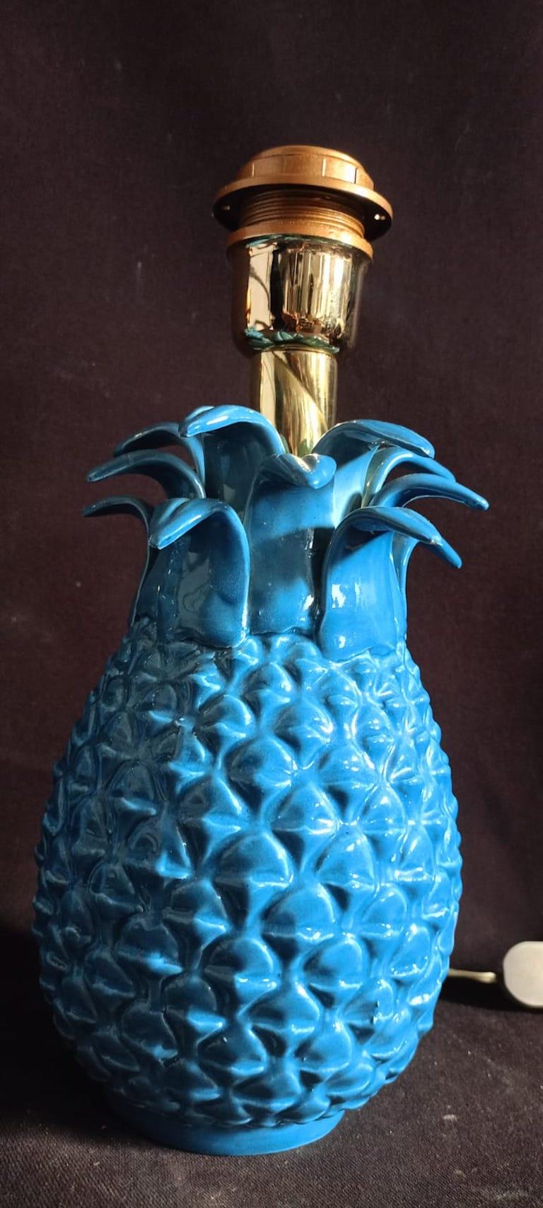 Paire de lampes ananas en céramique émaillée italienne en vente 1