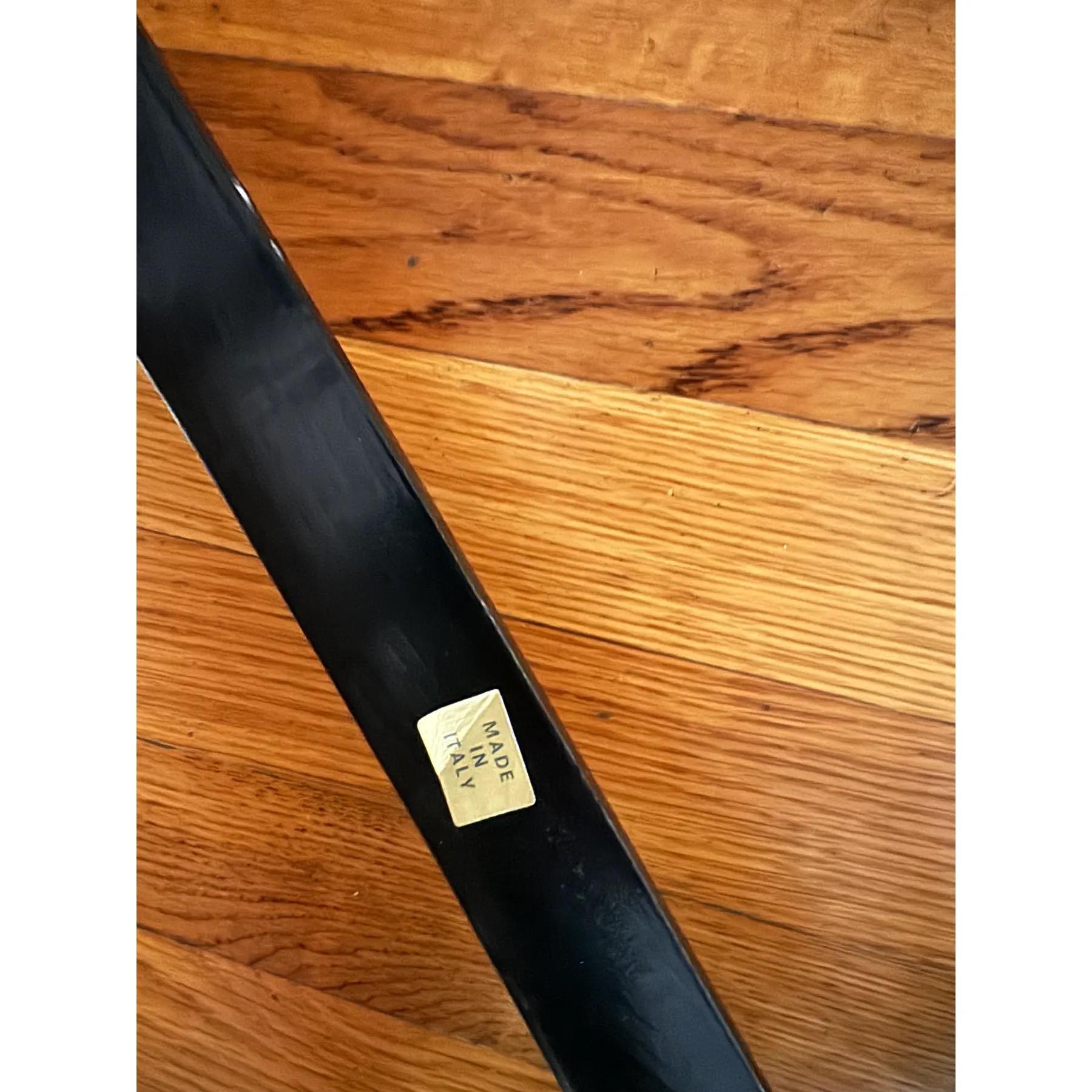 A Pair of Italian Ladder Back Rope Seat Chairs in Style of Chiavari Spinetto im Angebot 3