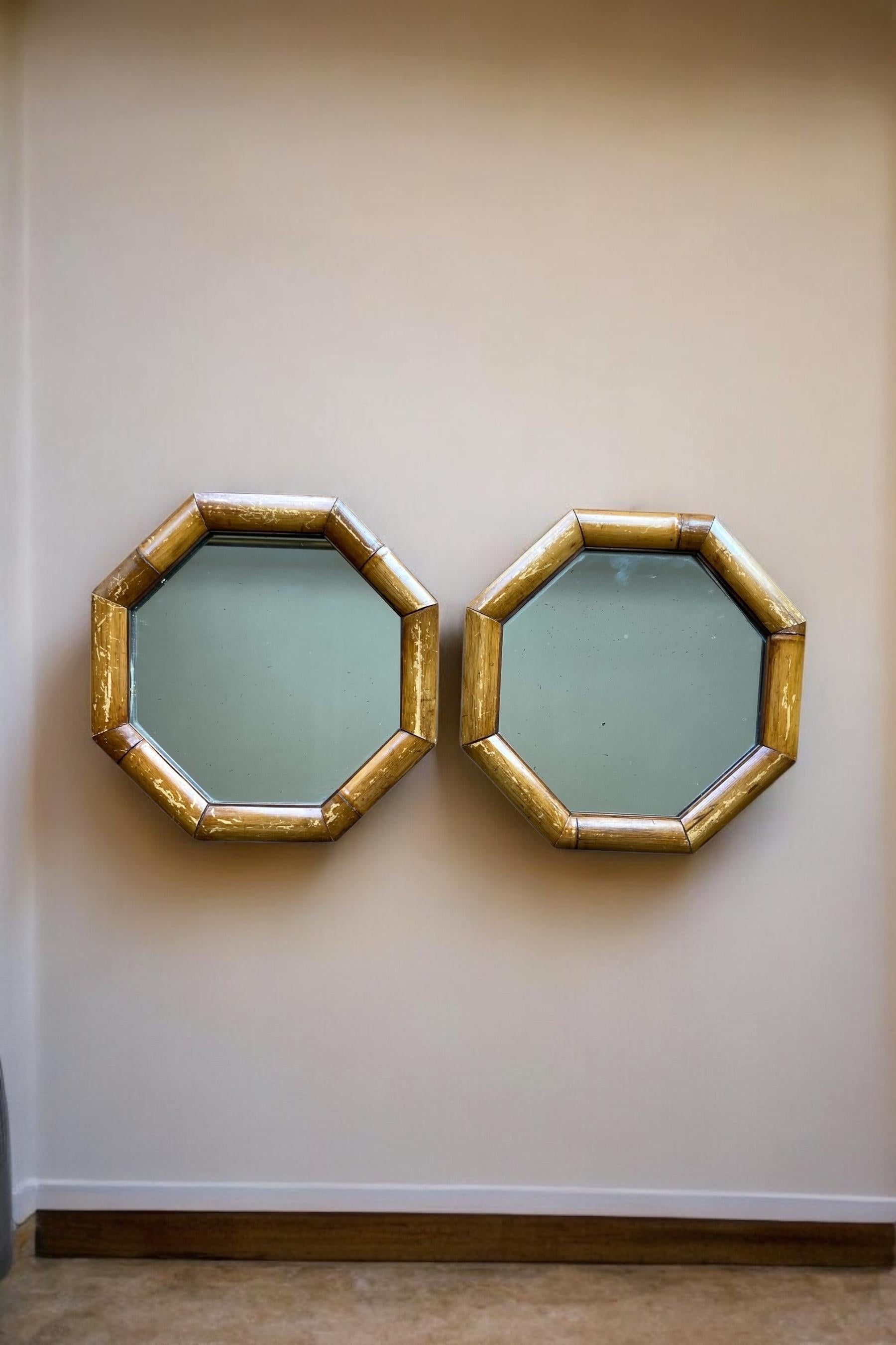 Paire de miroirs octogonaux italiens encadrés de bambou du milieu du siècle dernier en vente 3