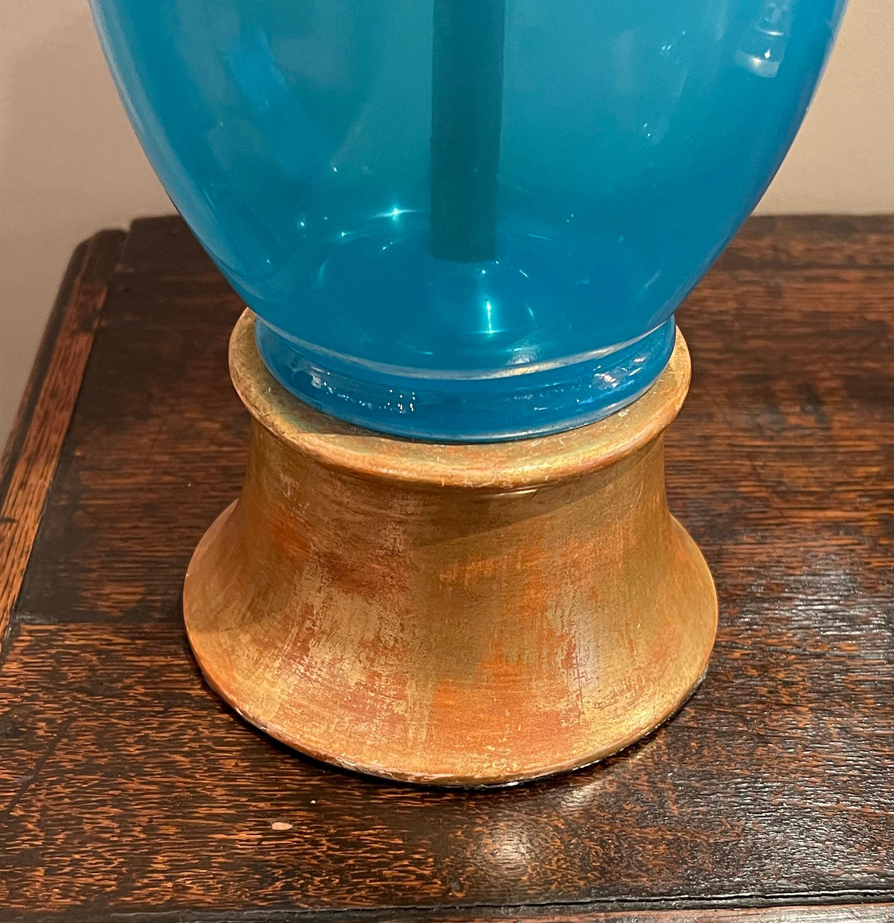 Paire de lampes d'art italiennes en verre de Murano soufflé à la main en forme de bouteille Bon état - En vente à San Francisco, CA