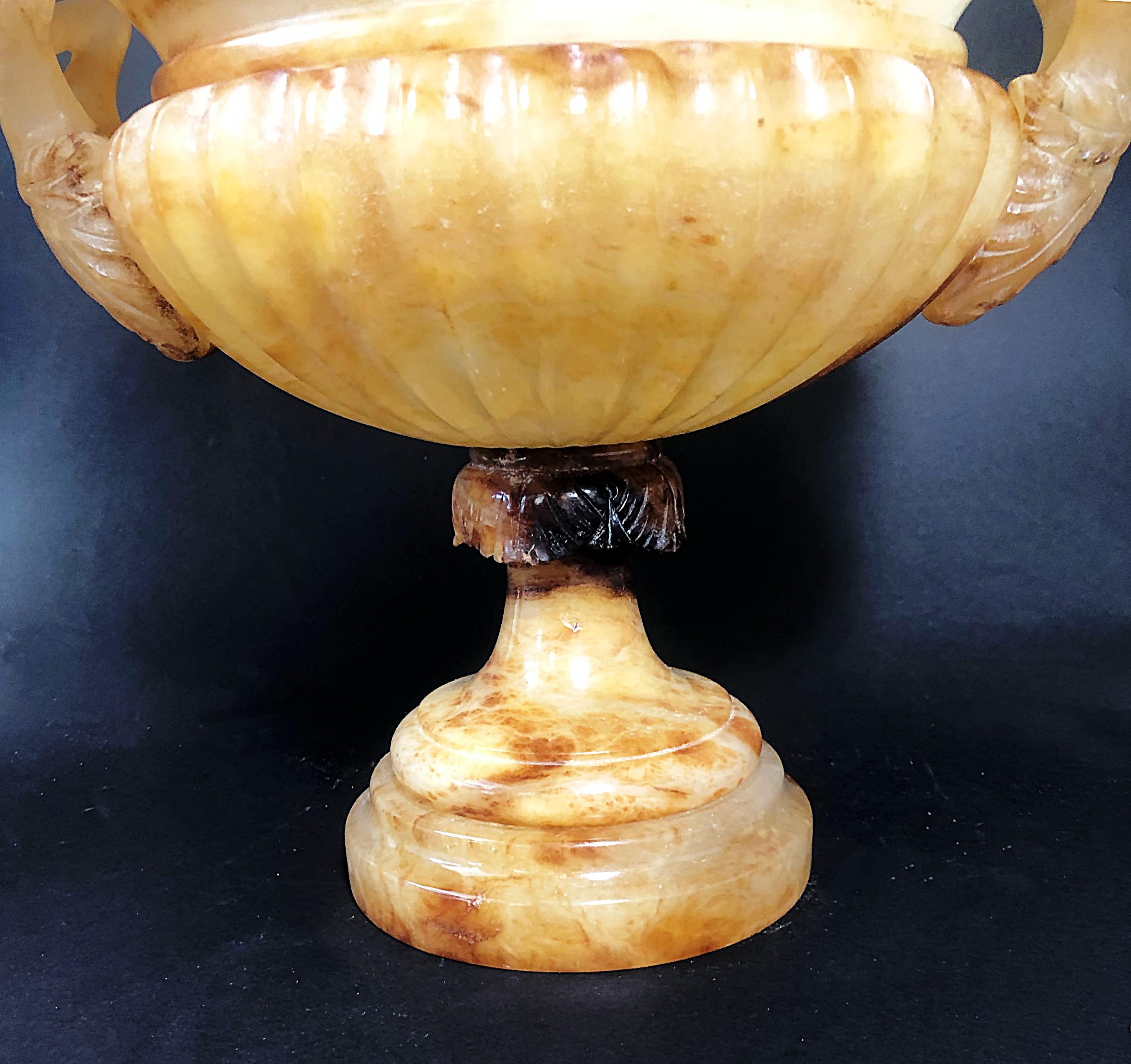 Pair of Italian Neoclassic Onyx Urns, 19th Century For Sale 6