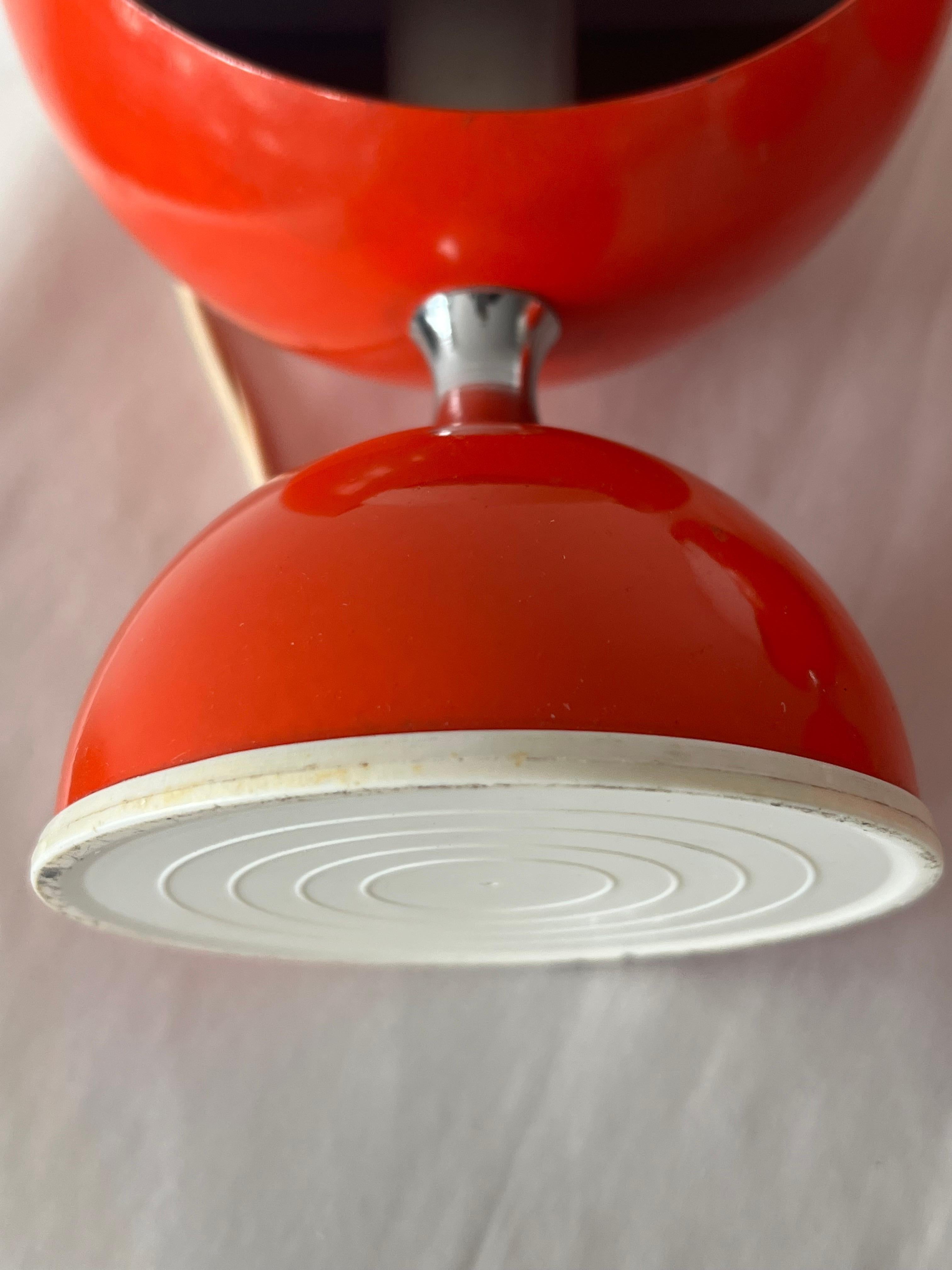 A Pair Of Italian Table Lamps With Adjustable Shades Orange 1960's Space Age For Sale 7