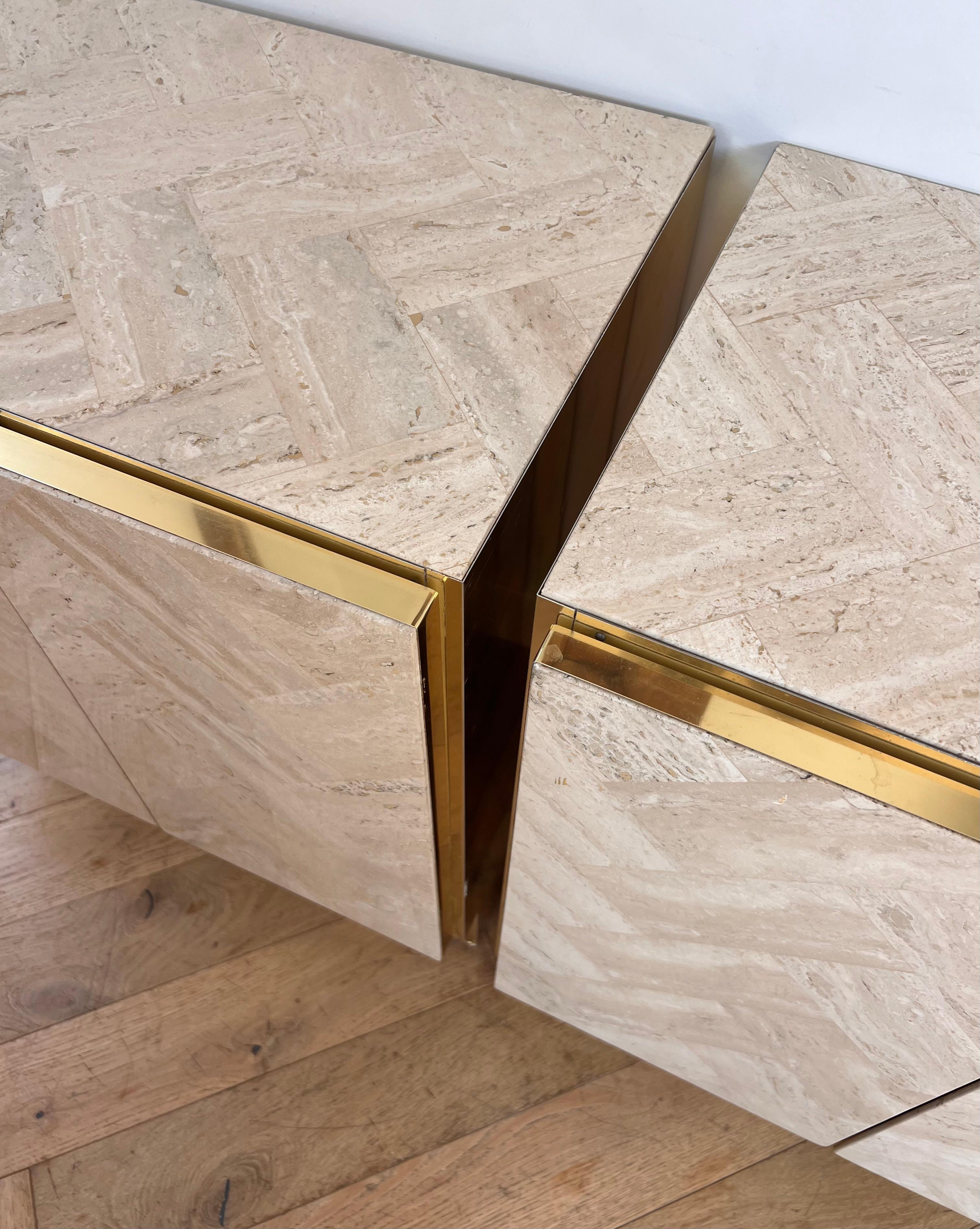 A pair of Italian travertine nightstands with brass accents by Ello, circa 1970 4
