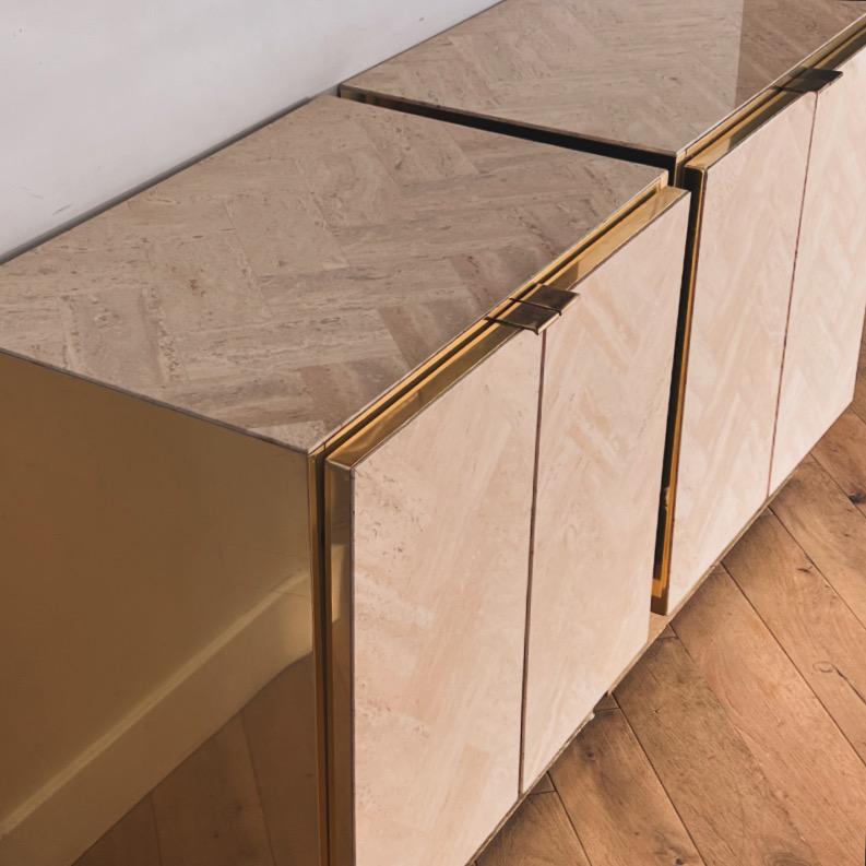 A pair of Italian travertine nightstands with brass accents by Ello, circa 1970 11