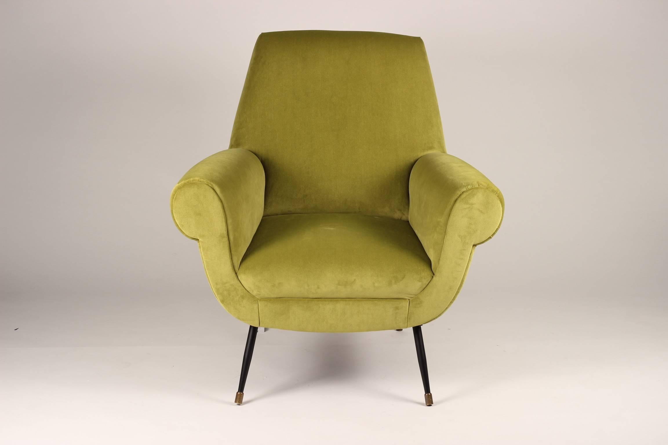 Mid-Century Modern Pair of Italian Velvet Lounge Chairs by Gigi Radice