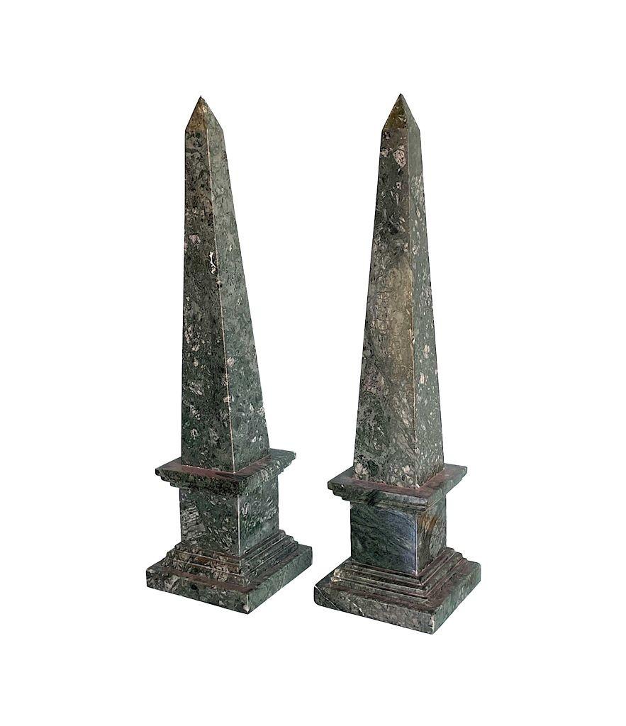 Neoclassical A pair of Italian Verde Indio green marble obelisks For Sale