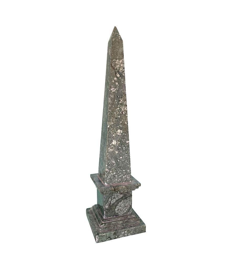 A pair of Italian Verde Indio green marble obelisks For Sale 1