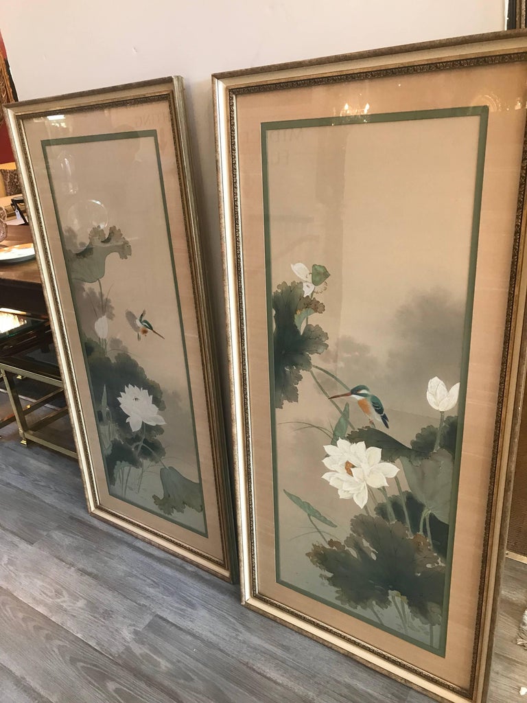 Pair of Japanese Paintings on Silk For Sale at 1stDibs
