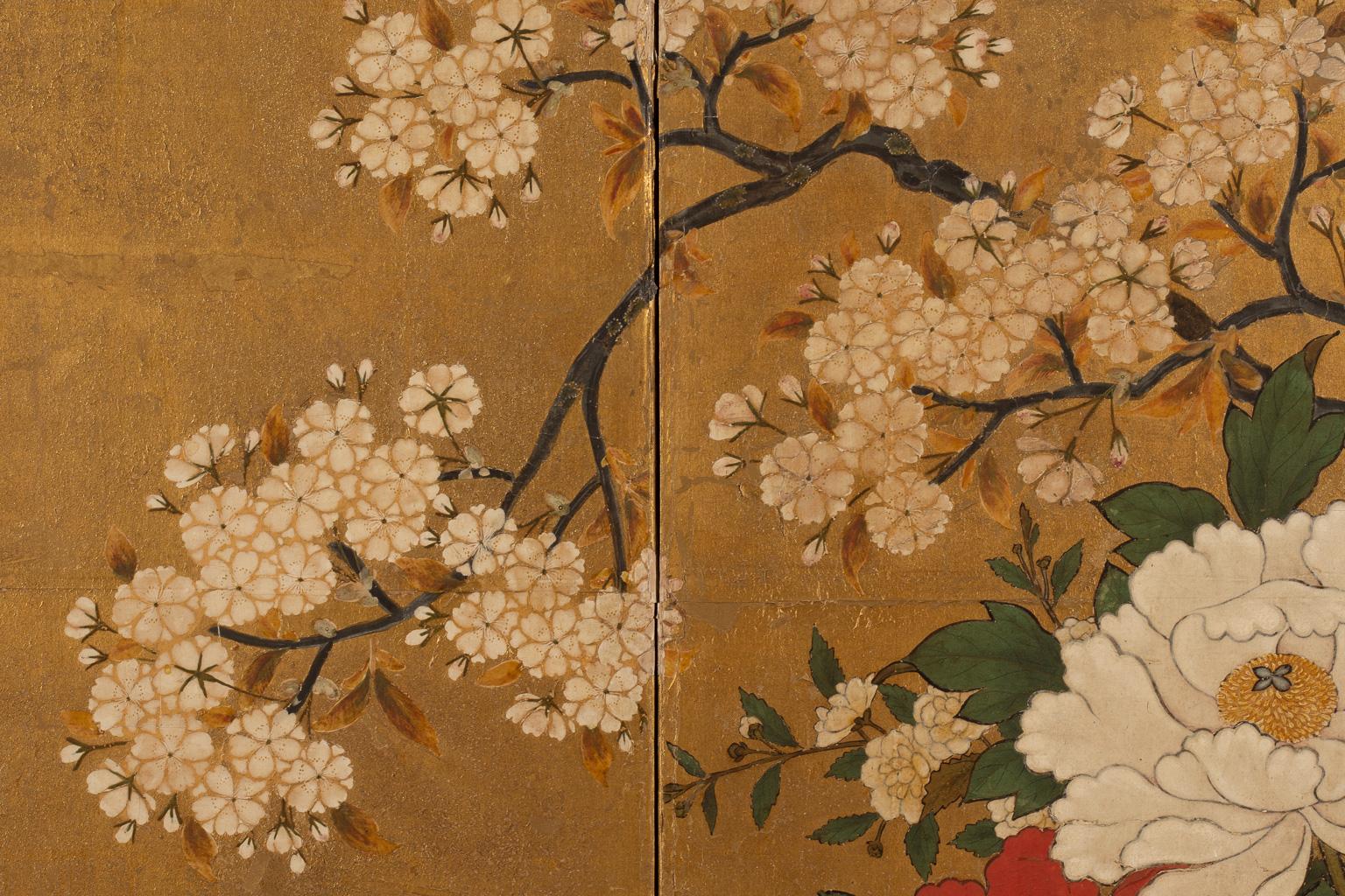Karamono with flower arrangements and rare birds
Edo period, 18th century
Pair of two-panel folding screens Ink, colors, gofun and gold leaf on paper

Each 170 by 165 cm

 

The term karamono is used to define ceramic, carvel lacquerware,