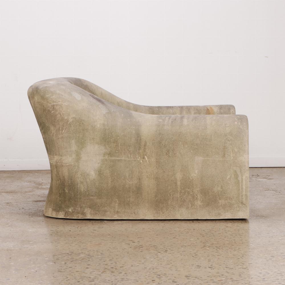 Américain Une paire de chaises longues Jennifer conçues par Michael Taylor, C 1985. en vente
