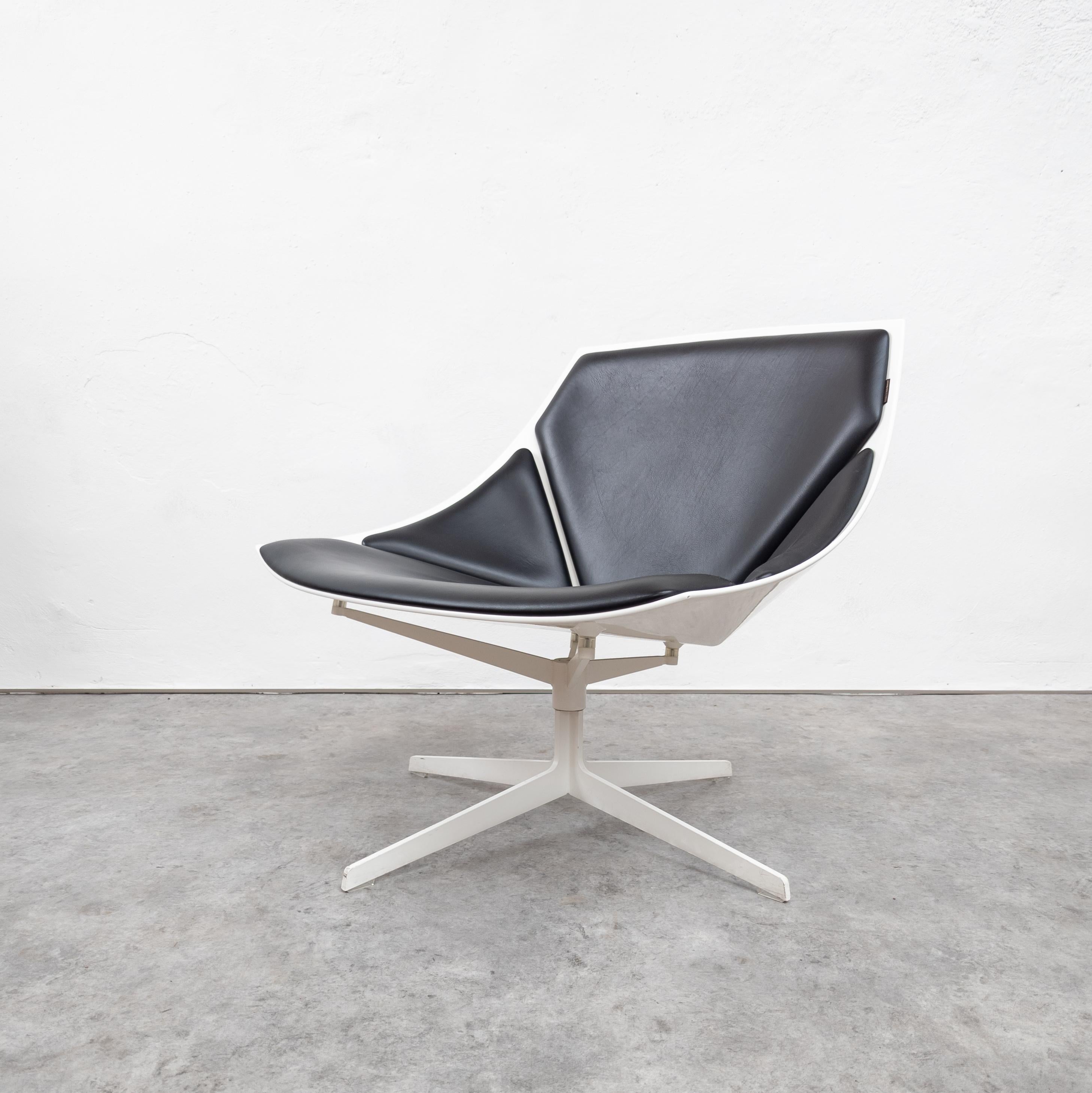 Pair of JL10 'Space' Chairs by Jjurgen Laub & Markus Jehs for Fritz Hansen 4