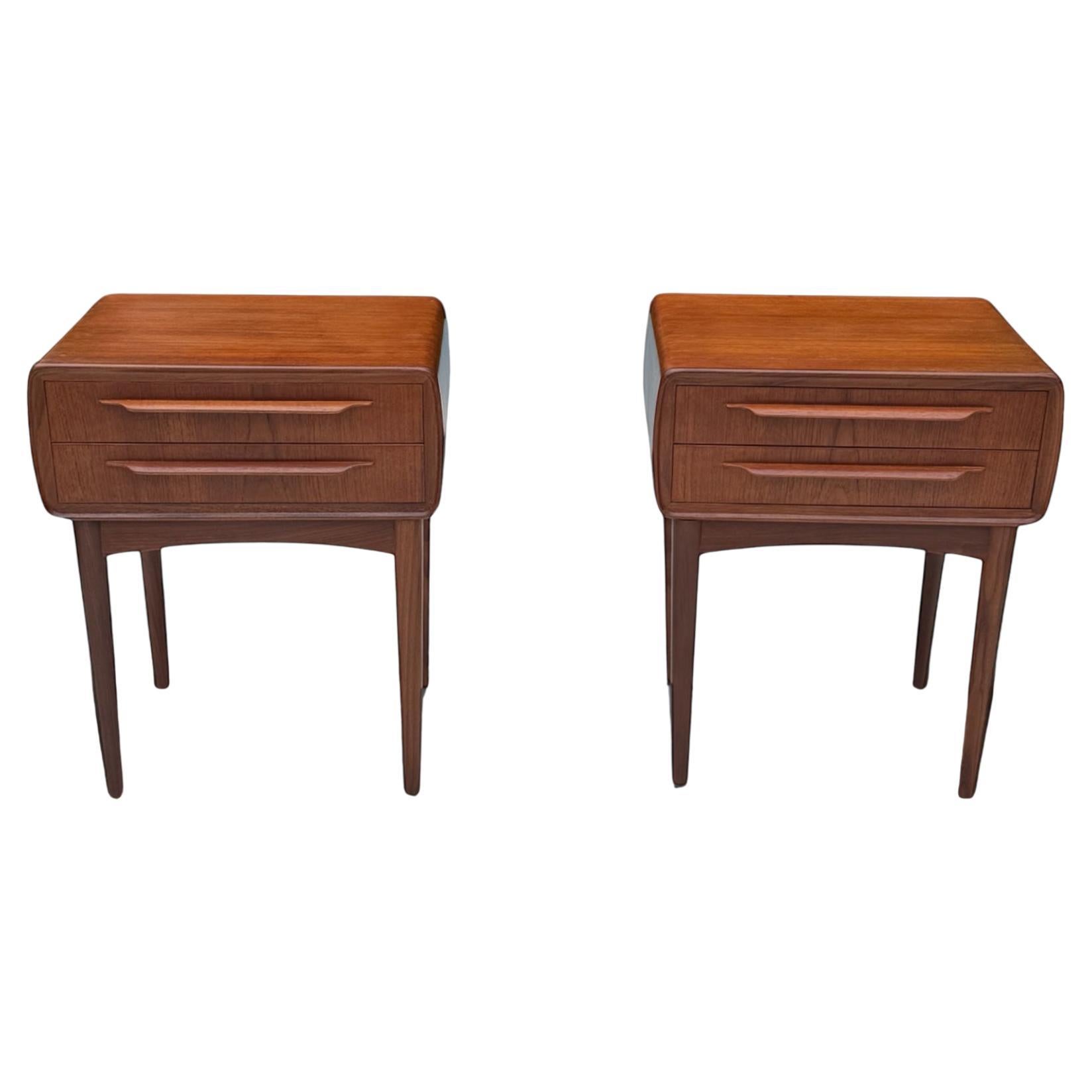 A Pair of Johannes Andersen Nights Stands in Teak, Denmark 1960's For Sale