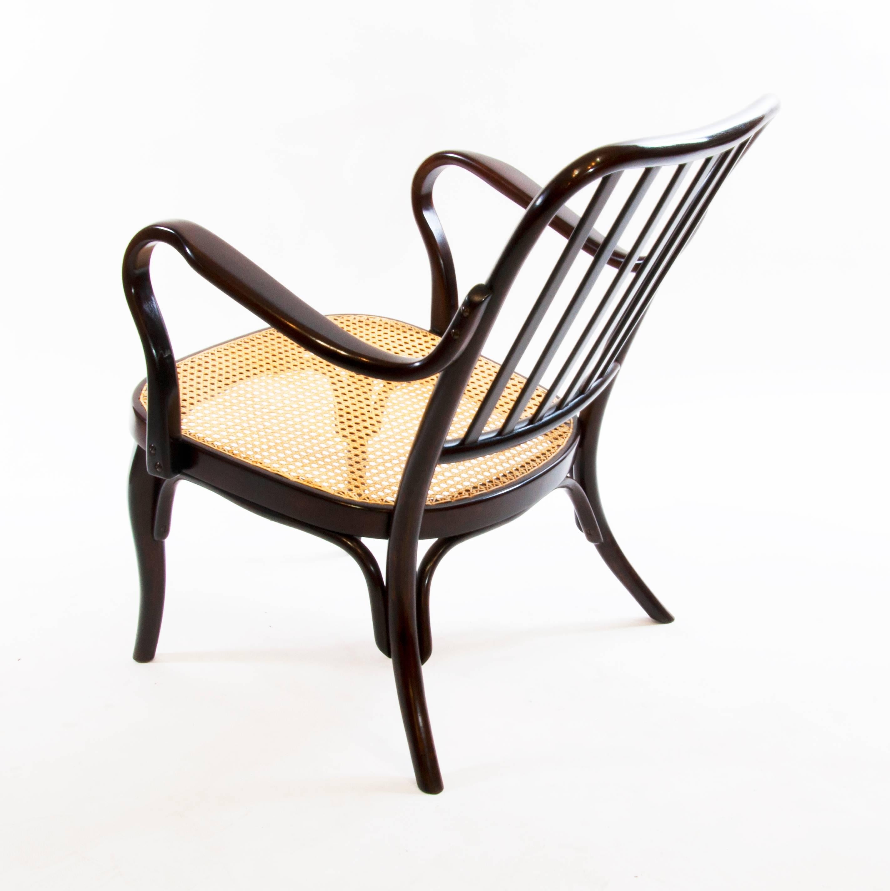 Pair of Josef Frank Bentwod Lounge Armchairs No 752 for Thonet 1930 Wickerwork (Mitte des 20. Jahrhunderts) im Angebot