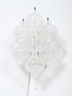 Una coppia di AT&T. Kalmar Tulipan Lampade da parete in vetro, lampade da parete e sconsigliate