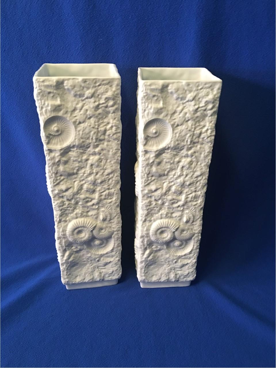  A pair of Kaiser Large White Fossil Rock Matte Porcelain from Germany For Sale 1