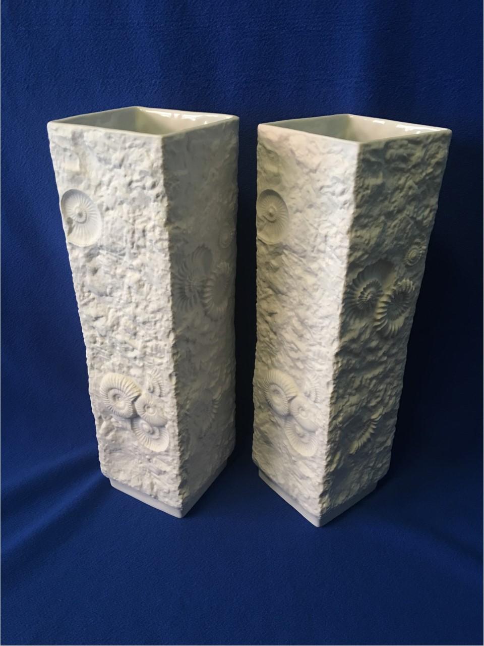  A pair of Kaiser Large White Fossil Rock Matte Porcelain from Germany For Sale 2