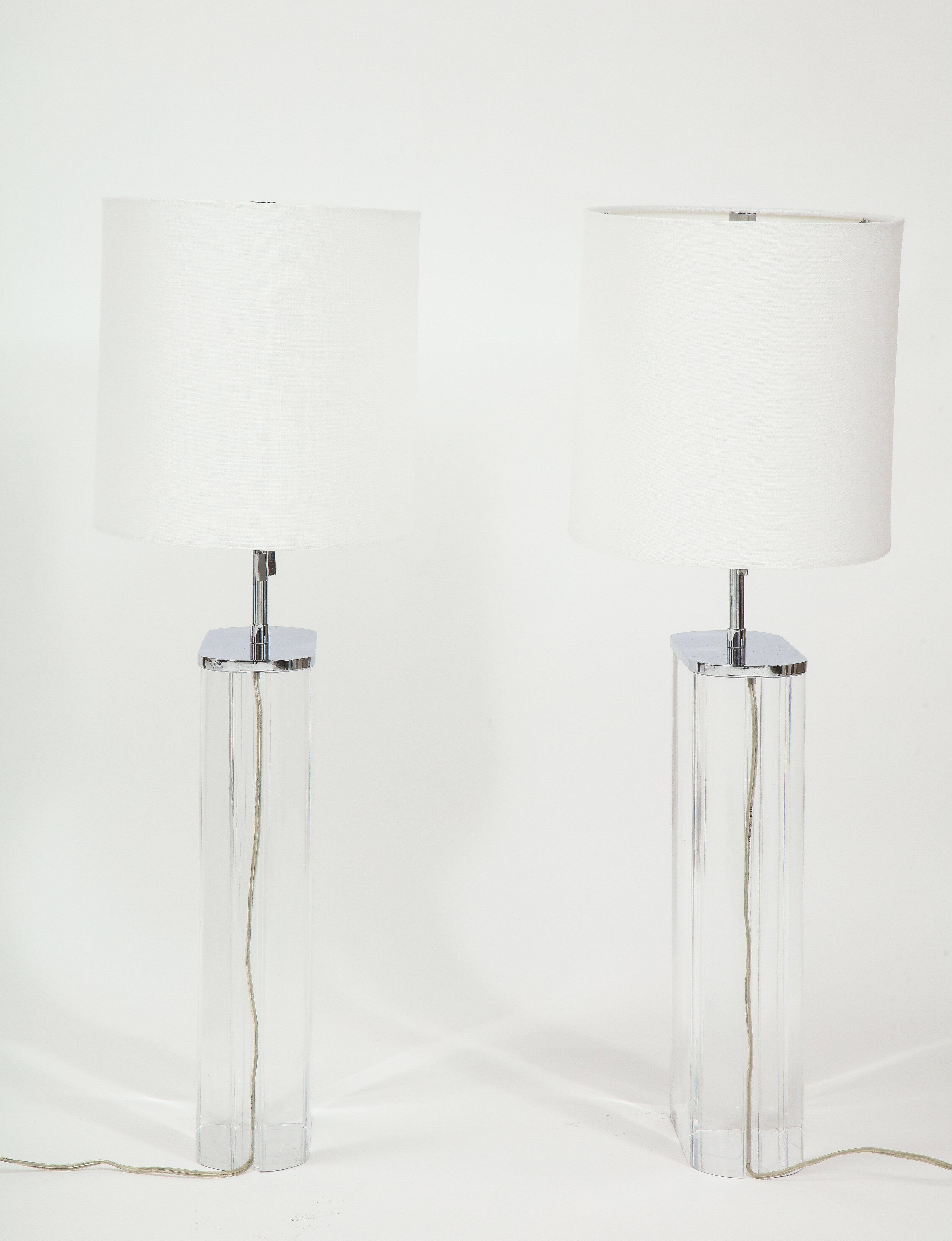 Modern Pair of Karl Springer Large Lucite Table Lamps, circa 1982-1984