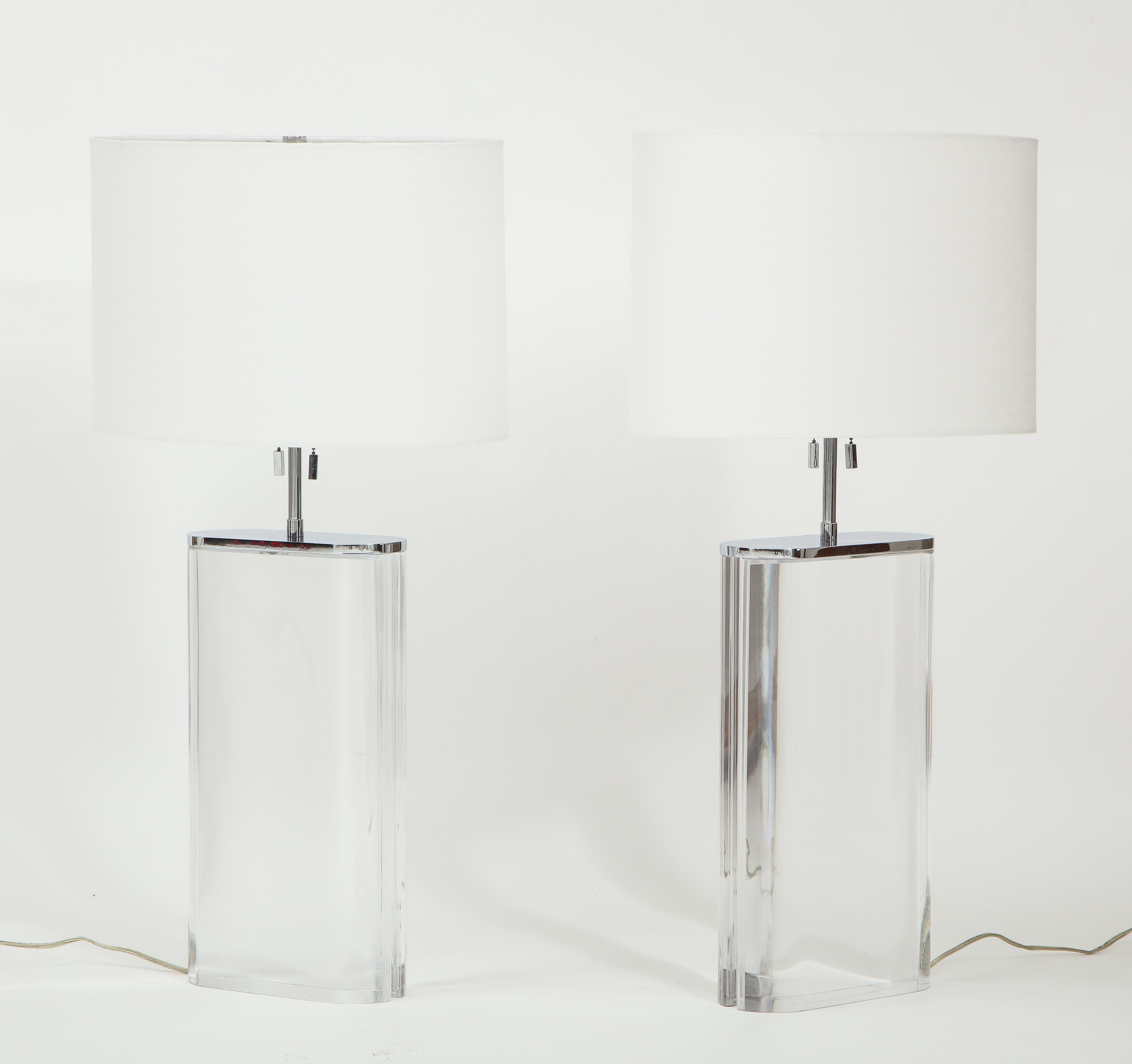 Late 20th Century Pair of Karl Springer Large Lucite Table Lamps, circa 1982-1984