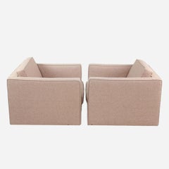 A Pair of Knoll Pfister Lounge Chairs on Casters