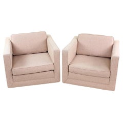A Pair of Knoll Pfister Lounge Chairs on Casters