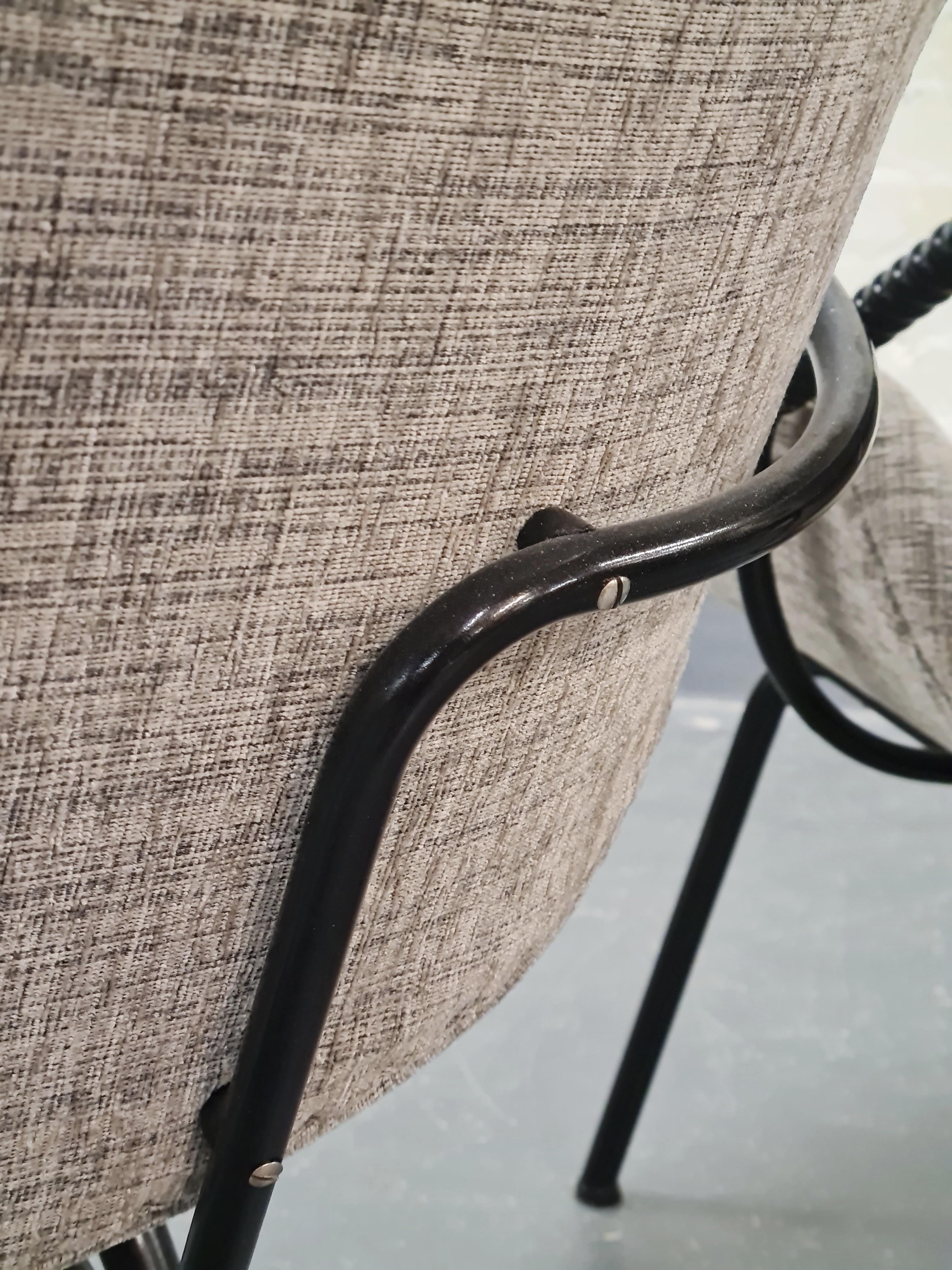 A Pair of Balck & Grey Kulho 