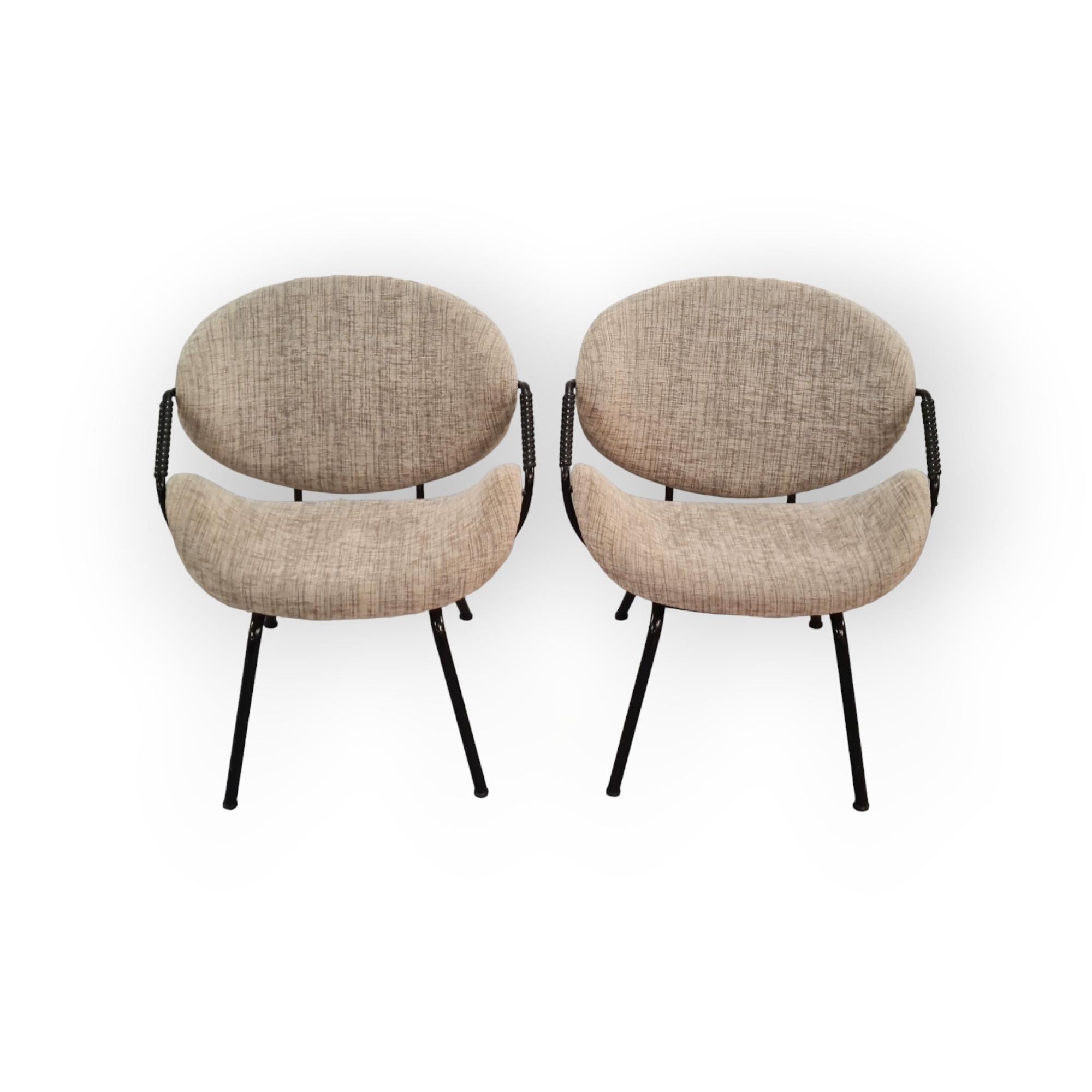 A Pair of Balck & Grey Kulho 