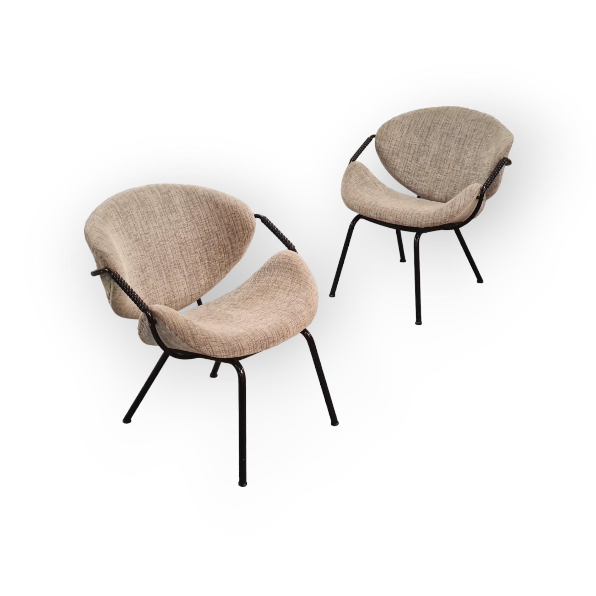 A Pair of Balck & Grey Kulho 