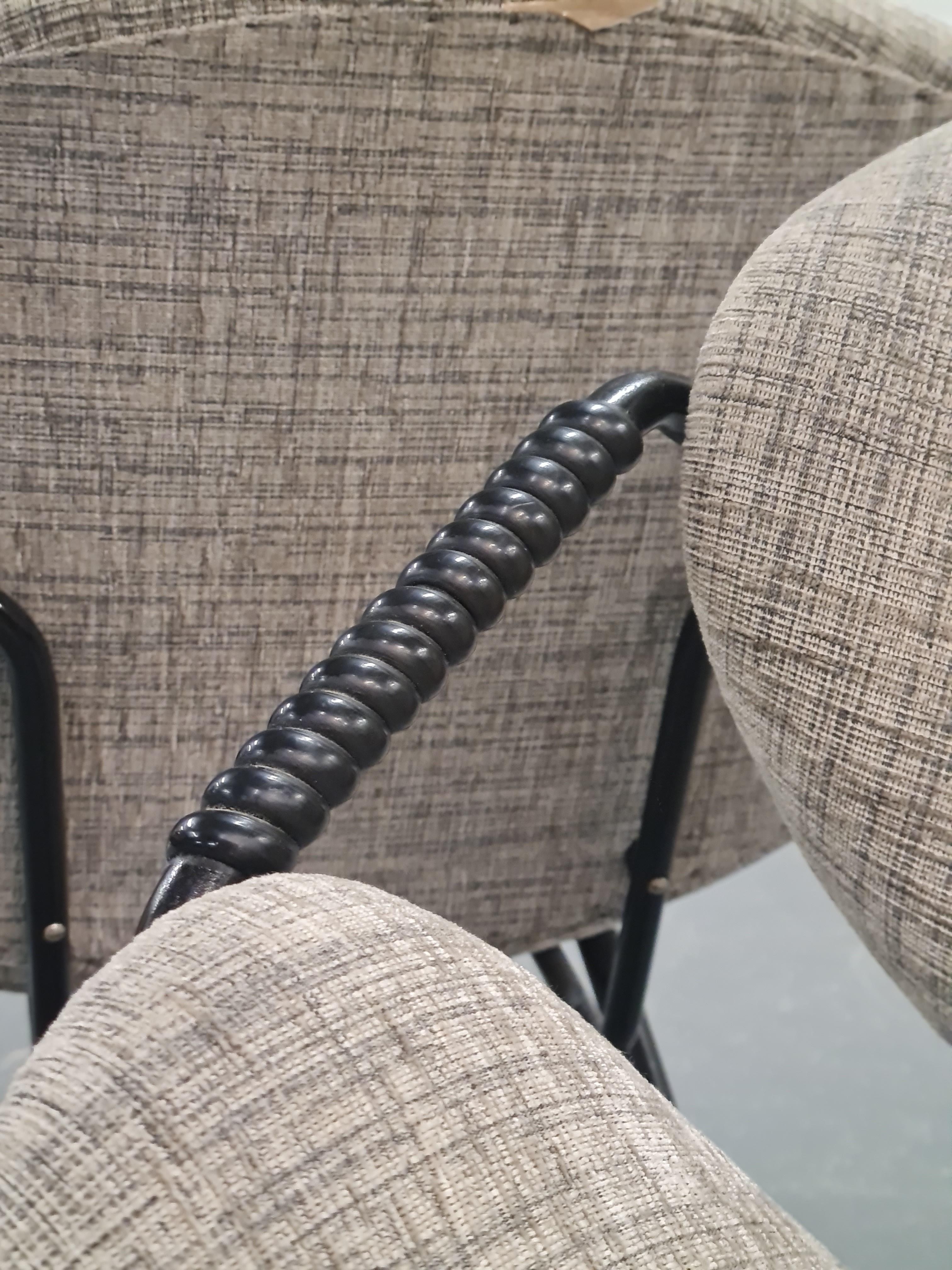A Pair of Balck & Grey Kulho 