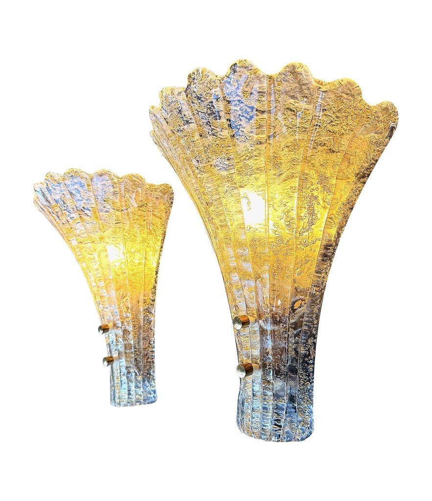 Pareja de grandes apliques de pared en forma de abanico de cristal Orrefors de los años 60, de Carl Fagerlund en Bueno estado para la venta en London, GB