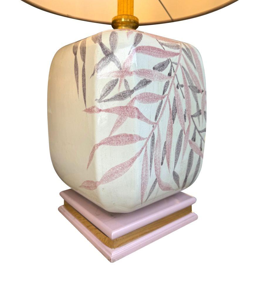 Coppia di grandi lampade in ceramica dipinta degli anni '70 di Ugo Zaccanini per Maison Lancel In condizioni buone in vendita a London, GB