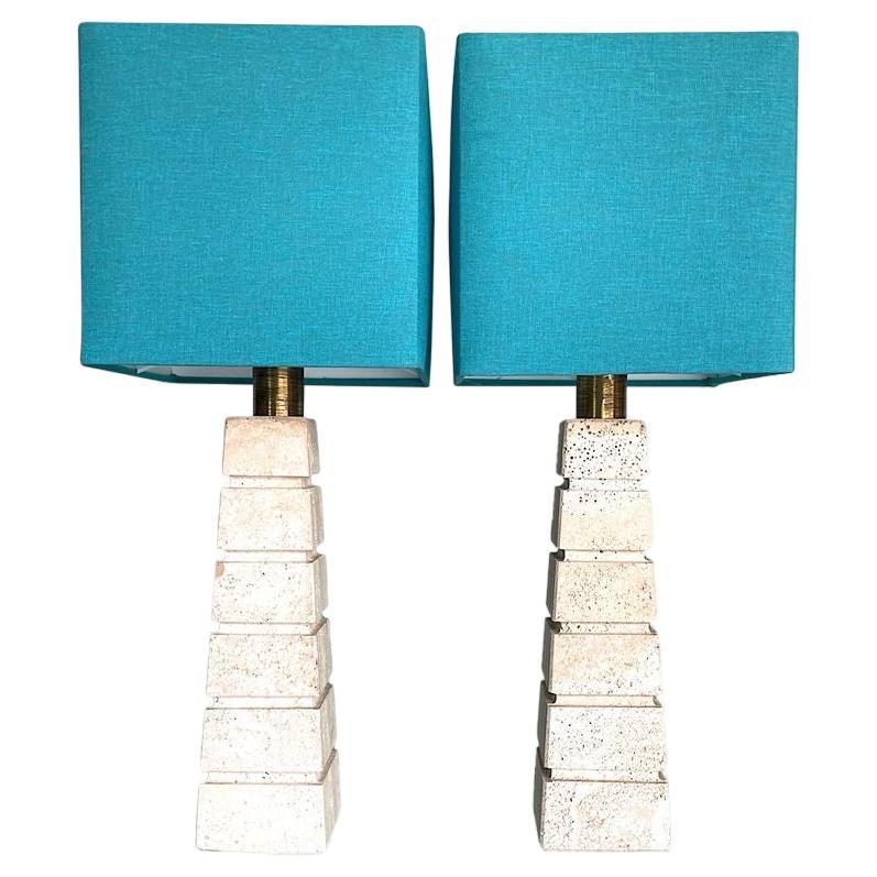 A pair of large 1970s Italian groove travertine lamps with brass fittings For Sale