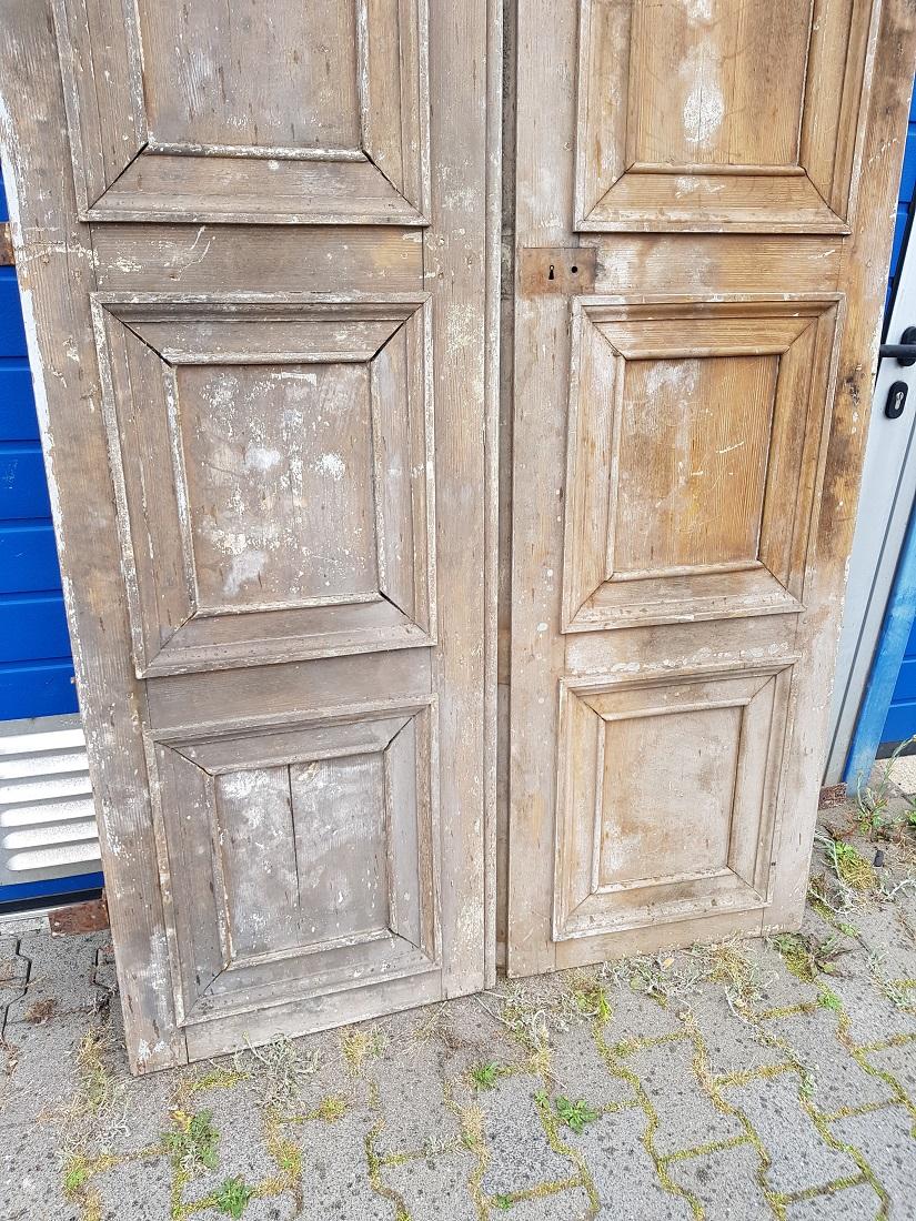 Pair of Large 19th Century French Oak Doors with Square Panels For Sale 3