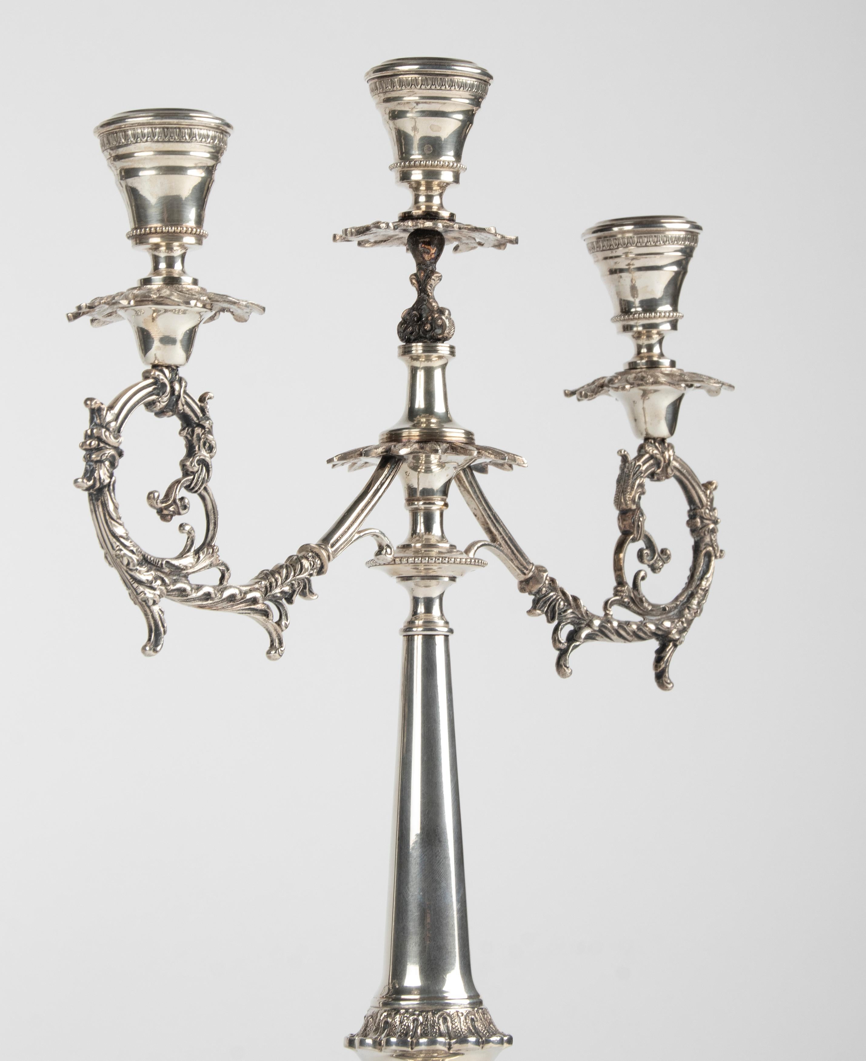 Paar große antike Silber-Kerzenständer, 800er Silber aus Italien im Angebot 12