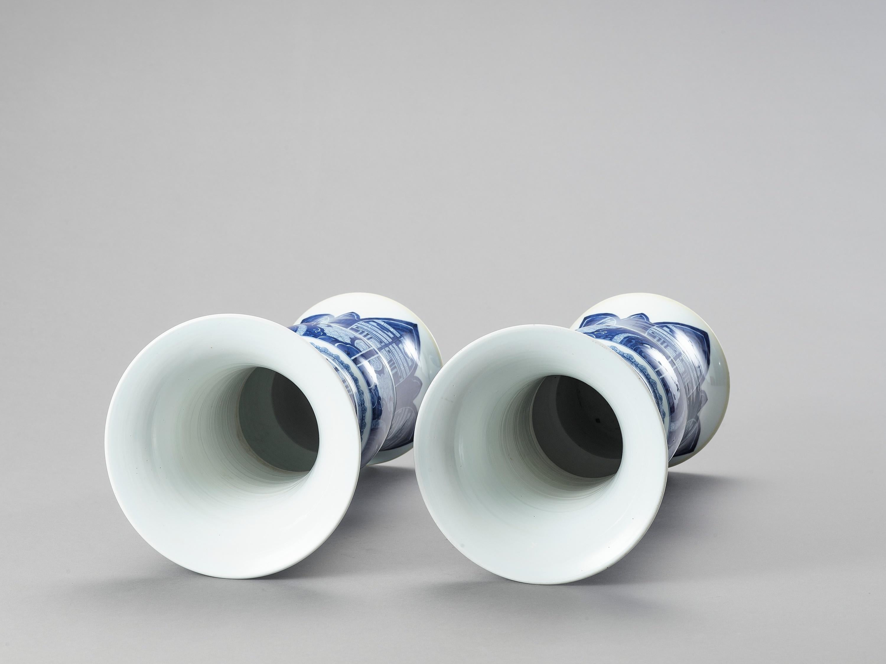 Porcelain Pair of Large Beaker Vases, China, 19th Century For Sale